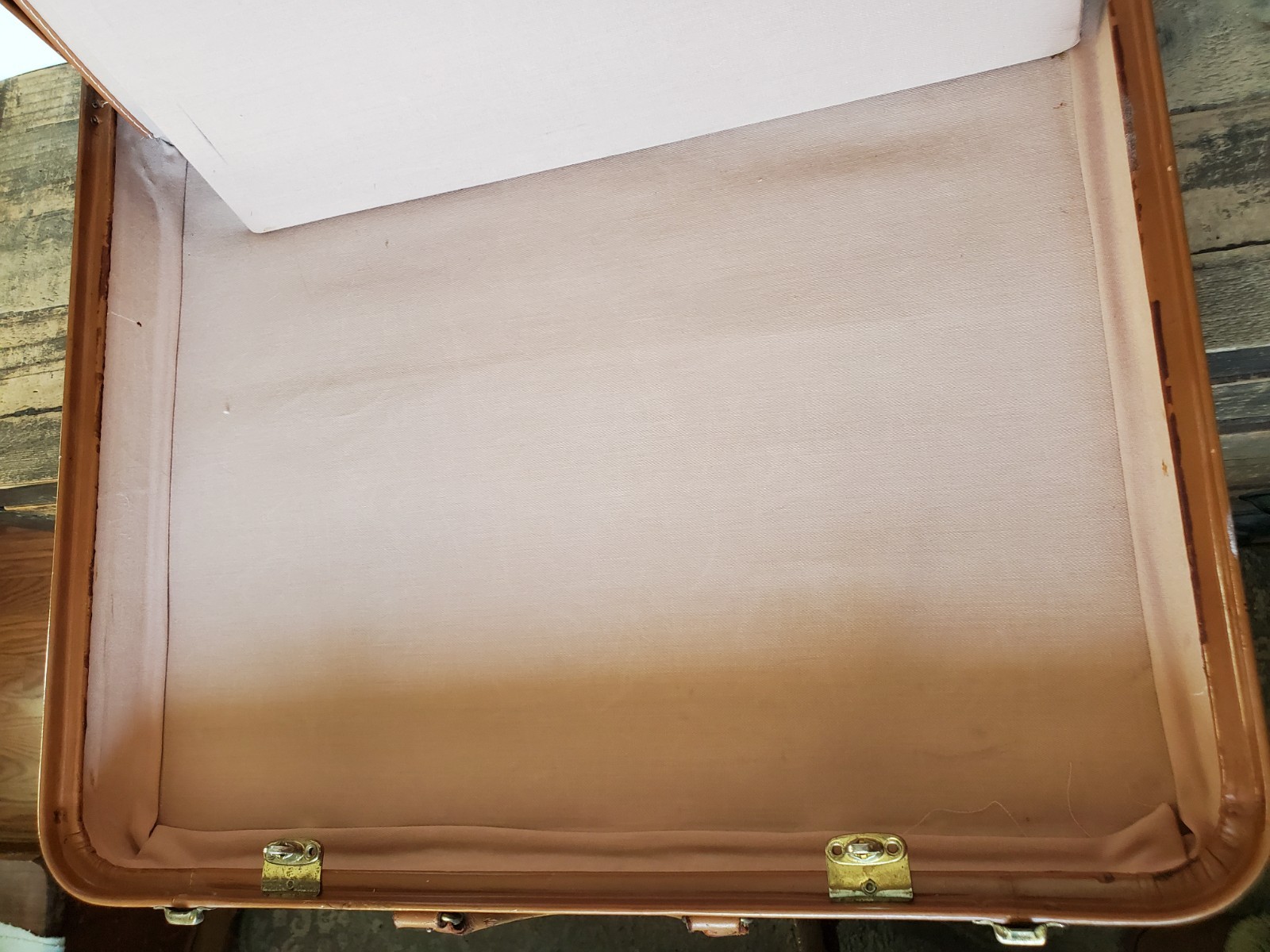 Vtg 1940-50s Cowhide Leather WINGS Suitcase Flight Luggage Carry-On 22”X 19”X 6”