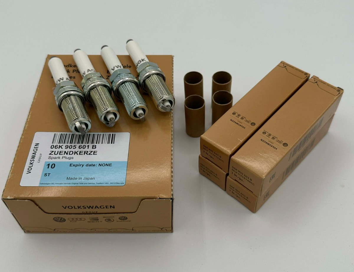NGK VW AG 95125 Ruthenium HX Spark Plug Audi Porsche VW L4 06K905601B Set of 4