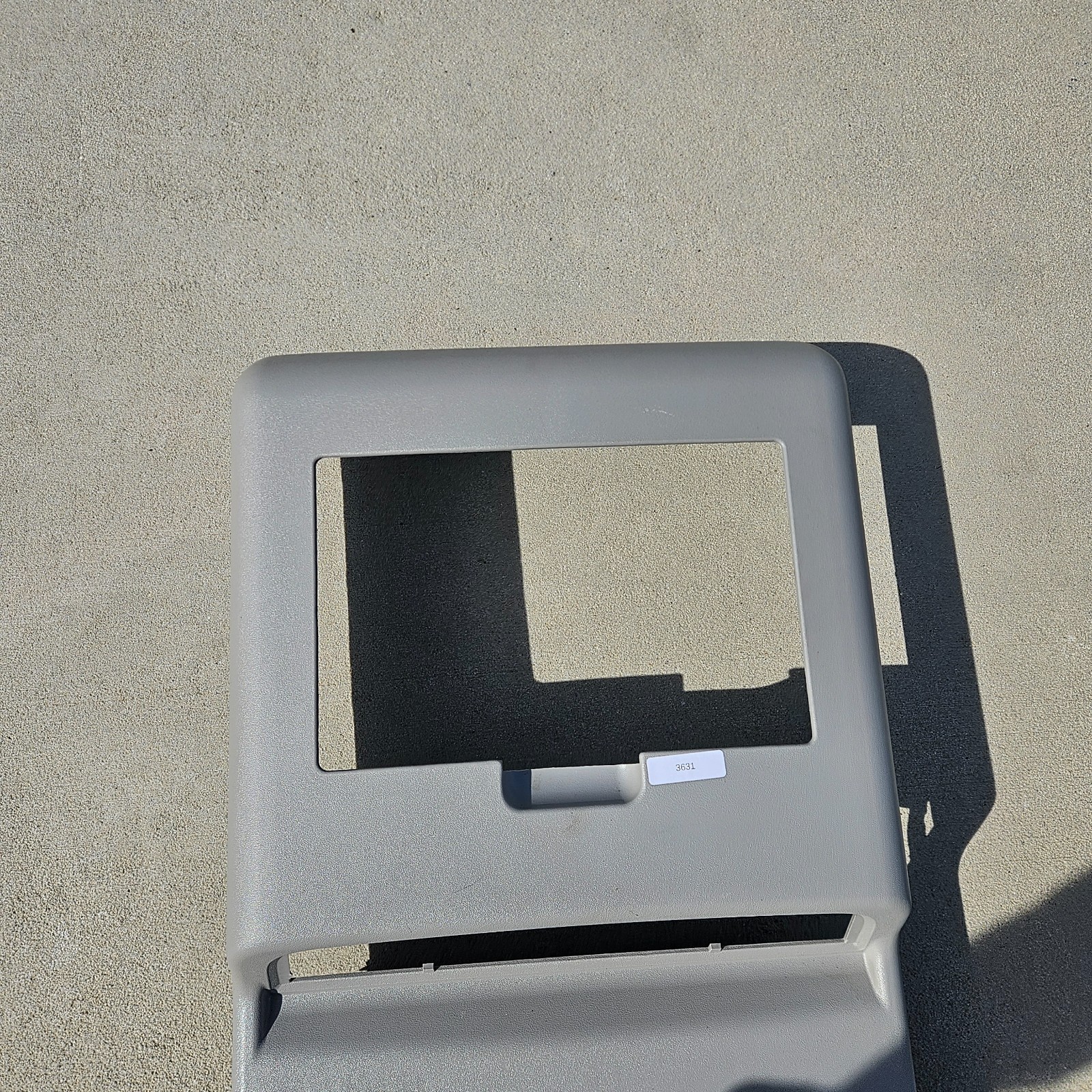 2004 - 2012 Nissan Armada Infiniti QX56 Overhead Console Rear Storage Grey OEM