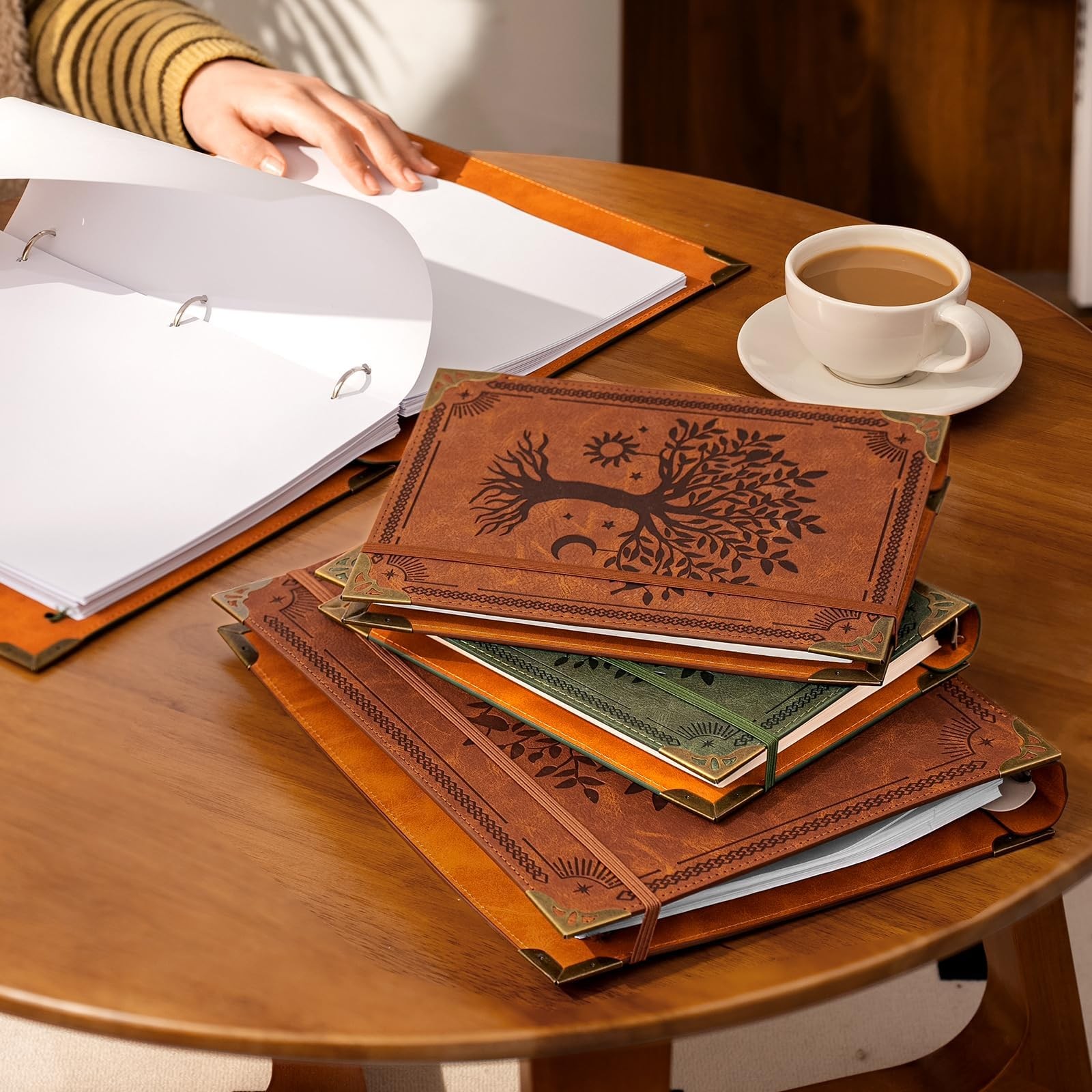 Leather 3 Ring Binder Fits 8.5"x11" Letter Size Paper, 1 Inch Round Ring Bind...