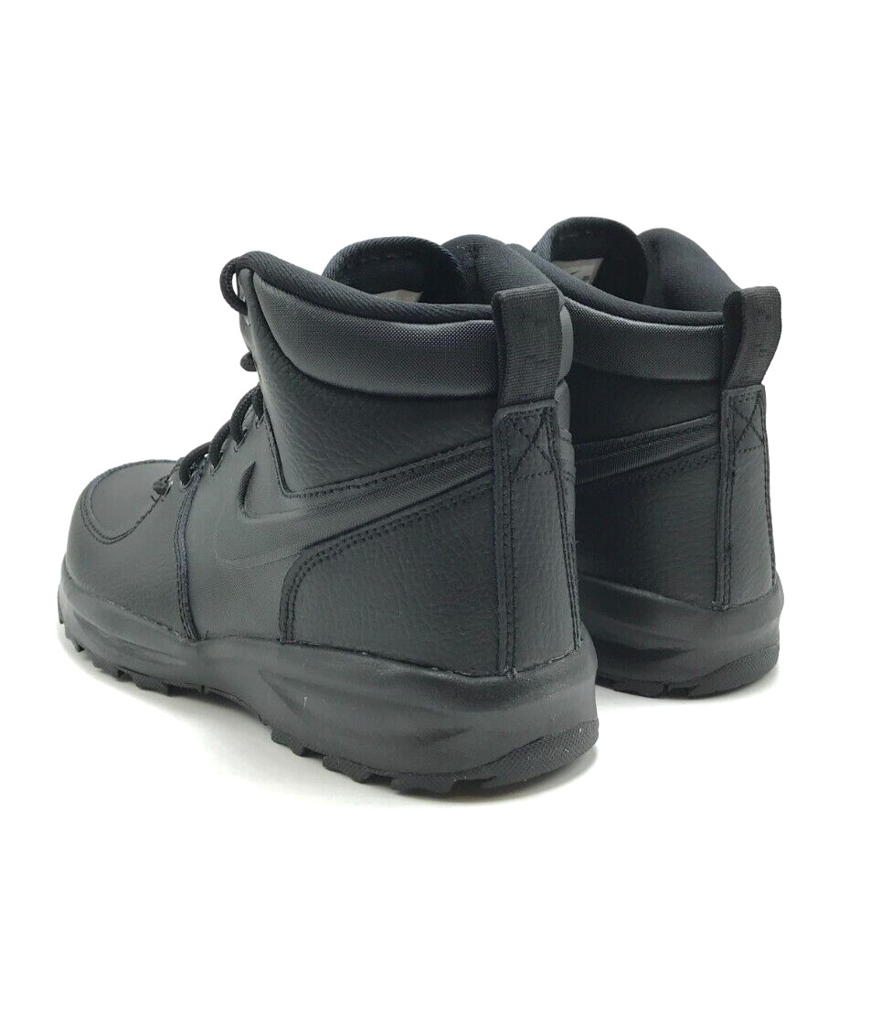 *NEW* Youth Grade-School Nike Manoa J Leather Boots Triple Black (BQ5372 001) 👍