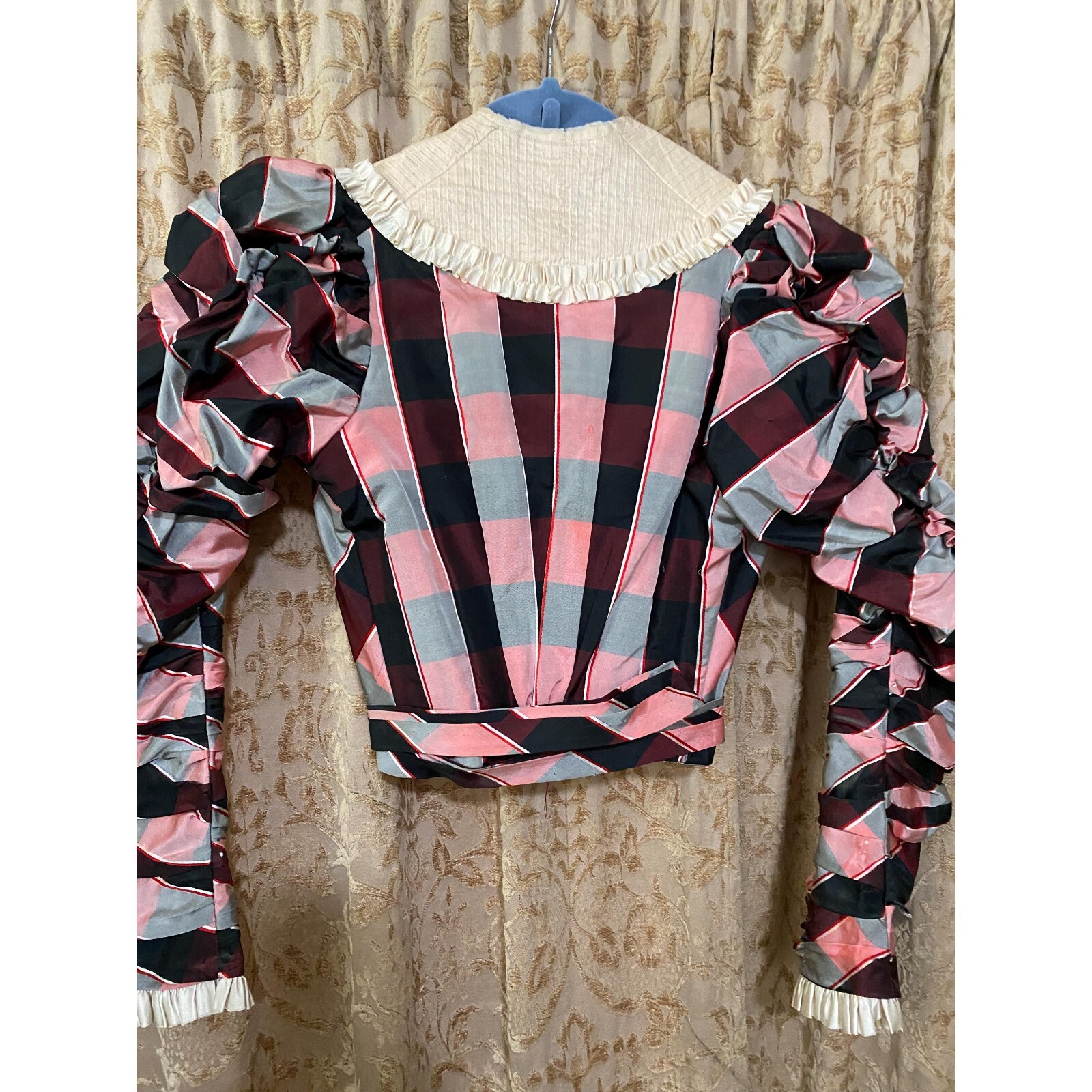 Victorian bodice, circa late 1890s. Checkered Boned interior. Puff Sleeves