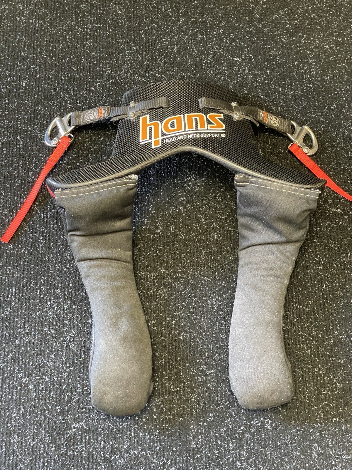 Hans Device Carbon Fiber 20M Medium Car SCCA Racing arai bell anchors