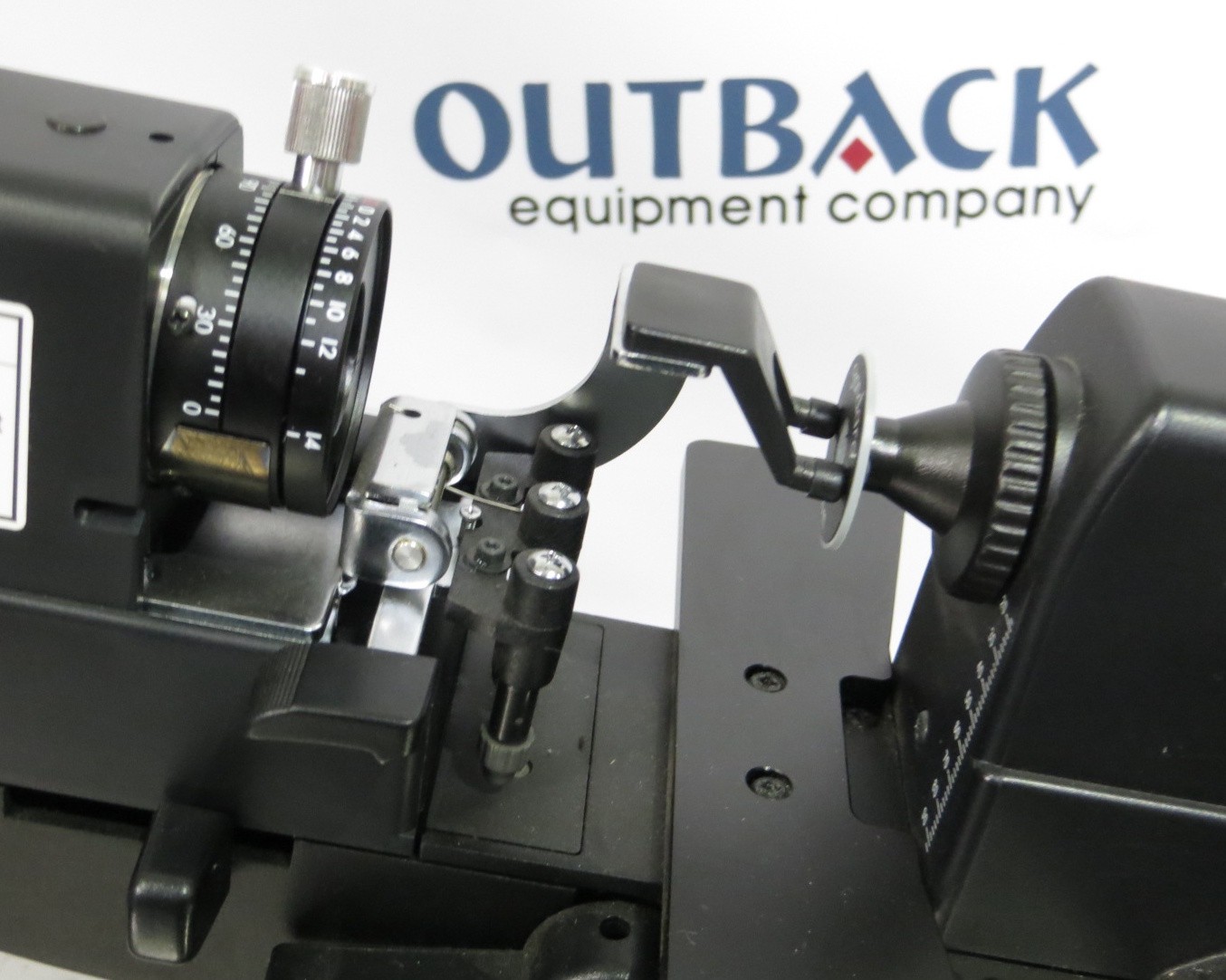 T201855 Topcon LM-8 Manual Lensmeter