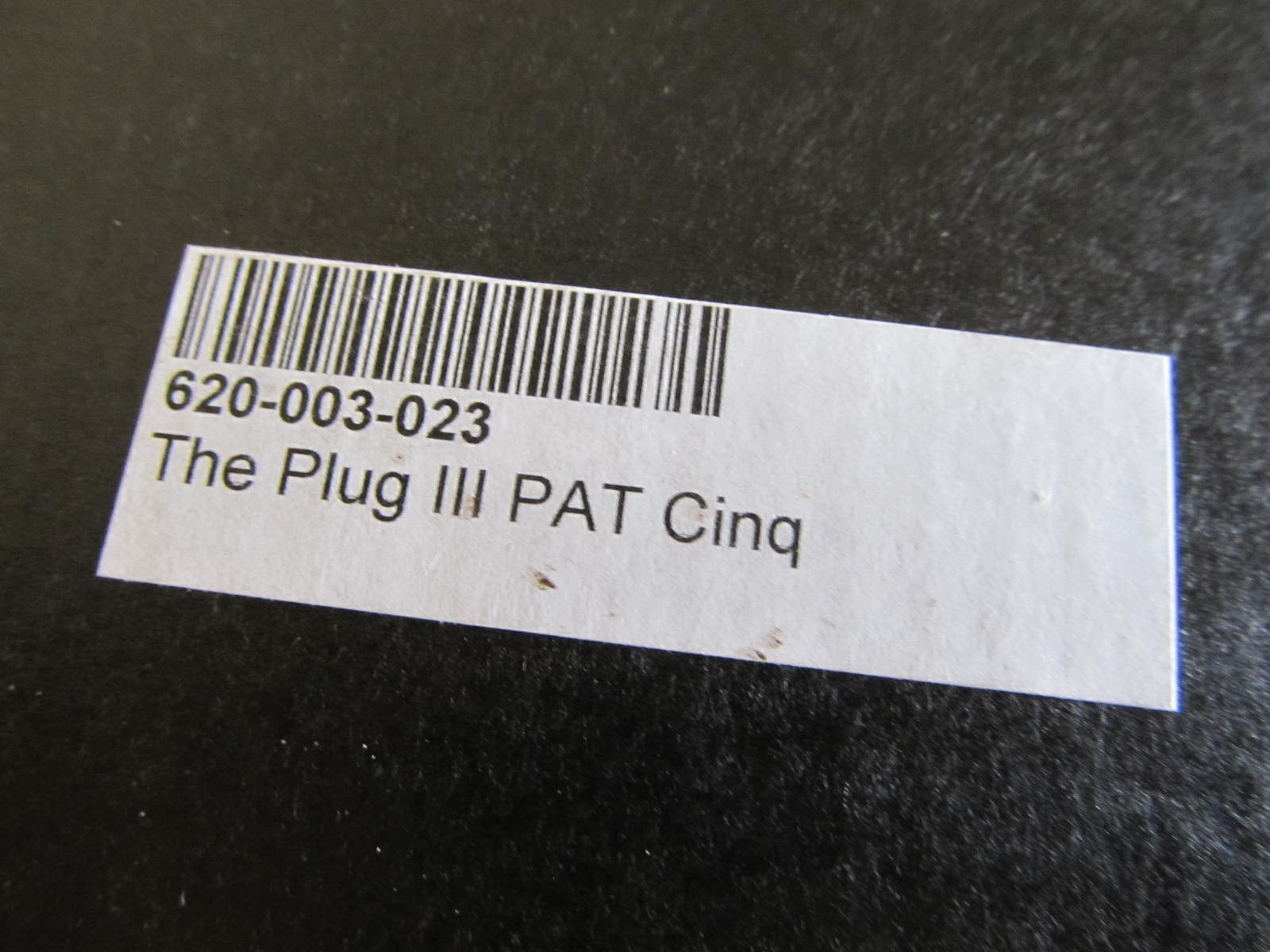 Tout Terrain The Plug III - Stem-Mount USB Charger for Dynamo Hub