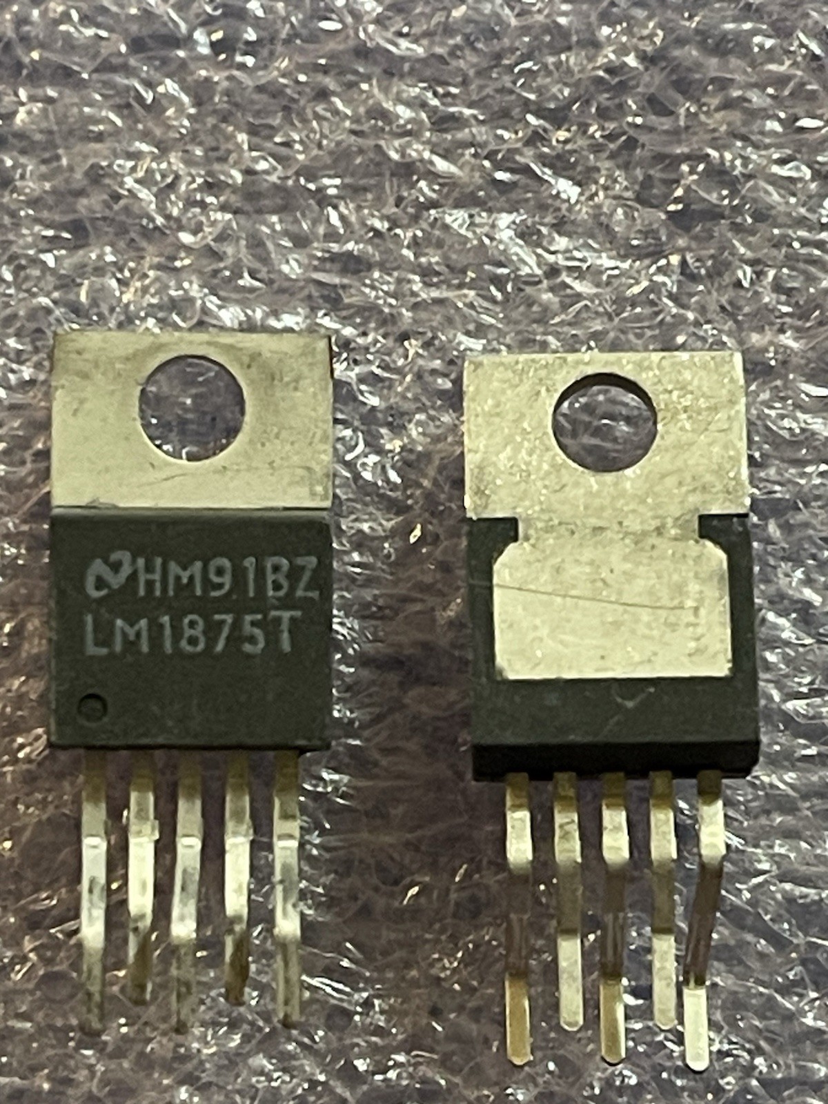 LM1875T INTEGRATED CIRCUIT AUDIO POWER AMPLIFIER 20W 5-PIN TO-220 (LOT OF 1)