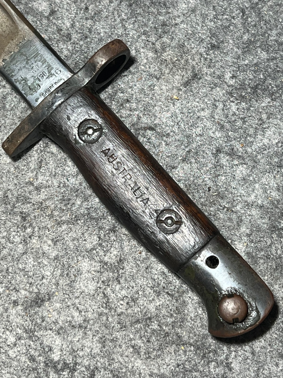 WWI WWII British Pattern 1907 Bayonet/Scabbard by Sanderson Bros