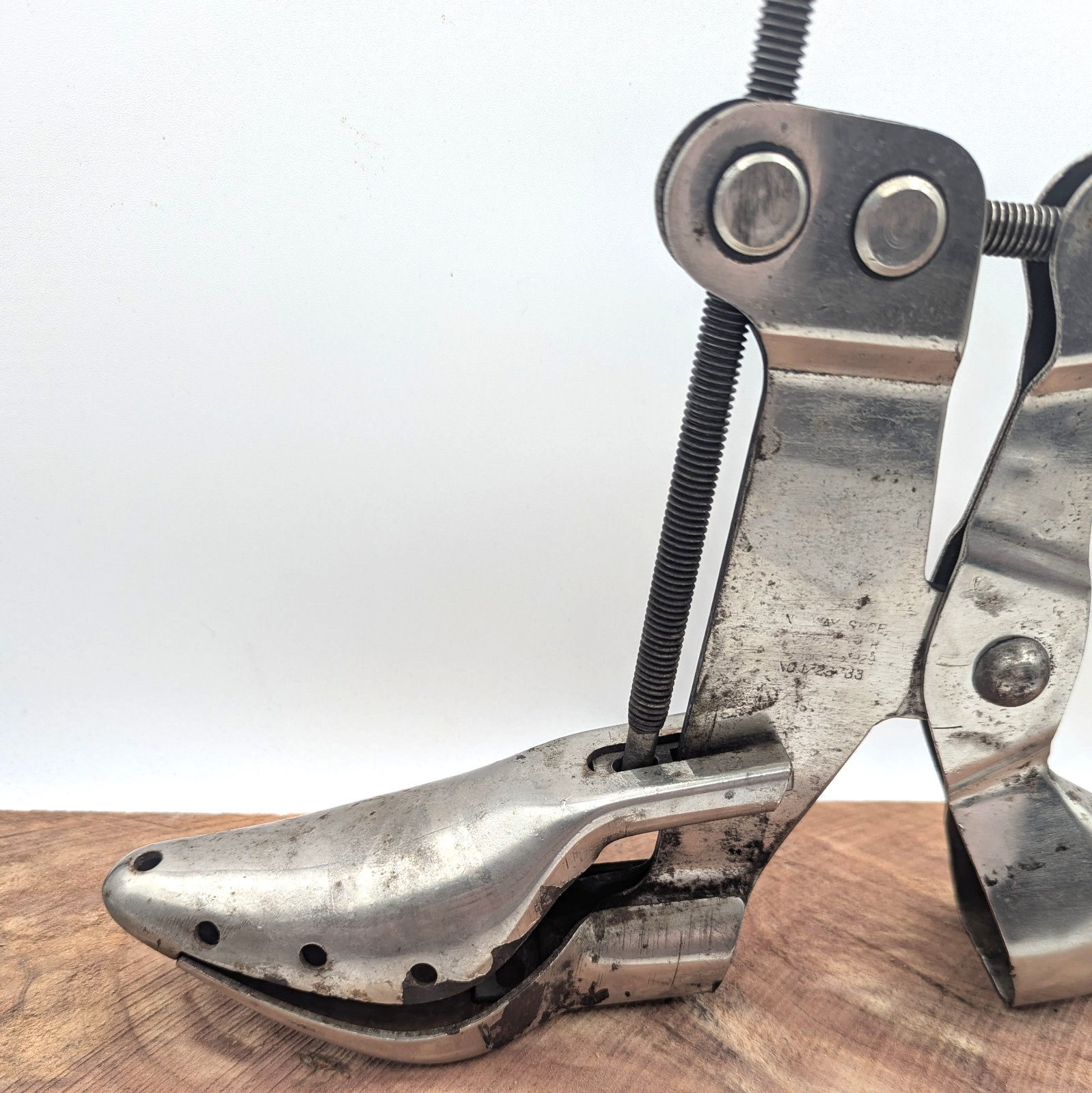 Vintage 1929 Nu-Way Steel Industrial Steampunk Shoe Stretcher Factory Sizer
