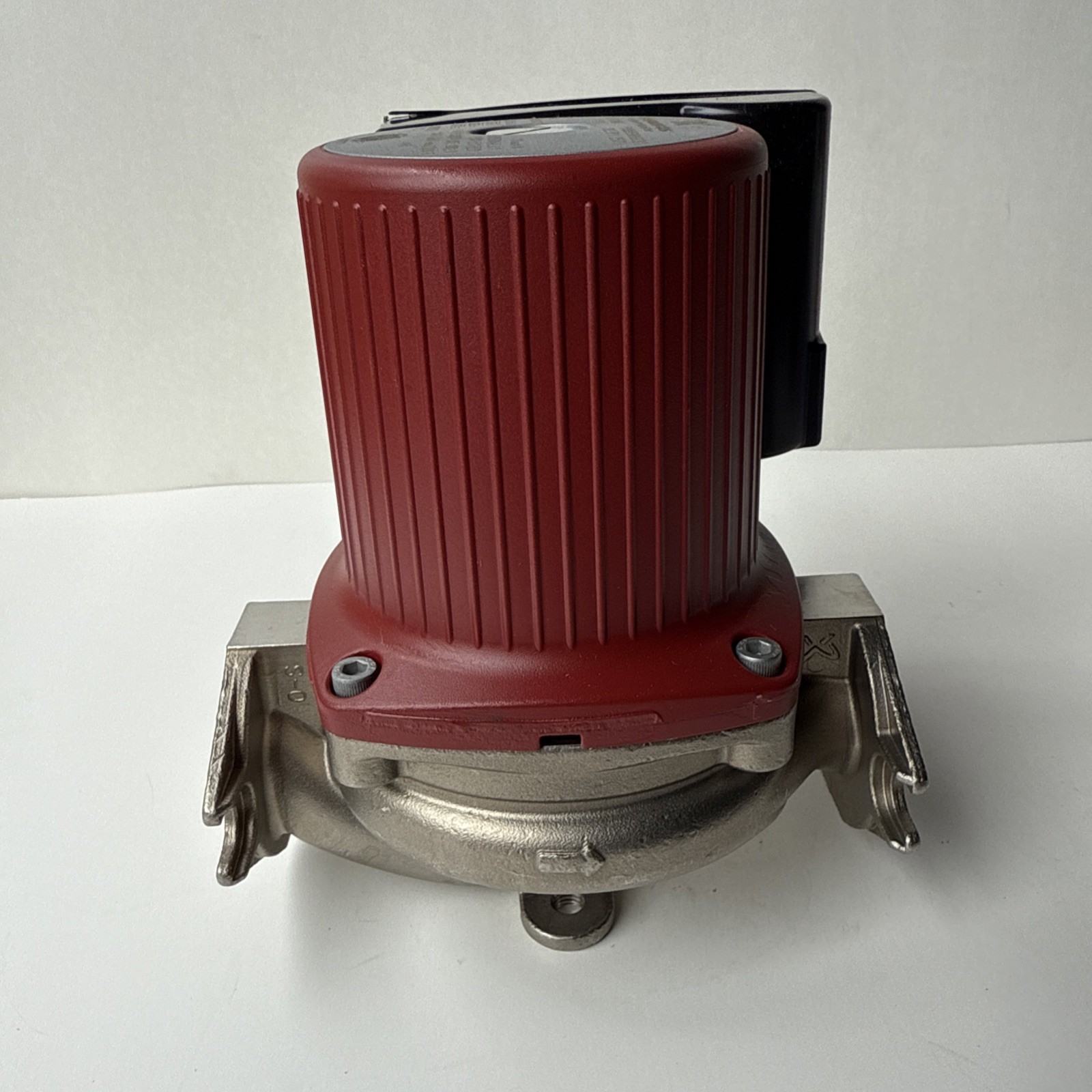 New GRUNDFOS, 95906632, UPS26-150SF, 3-Speed, Stainless Steel, Circulator Pump