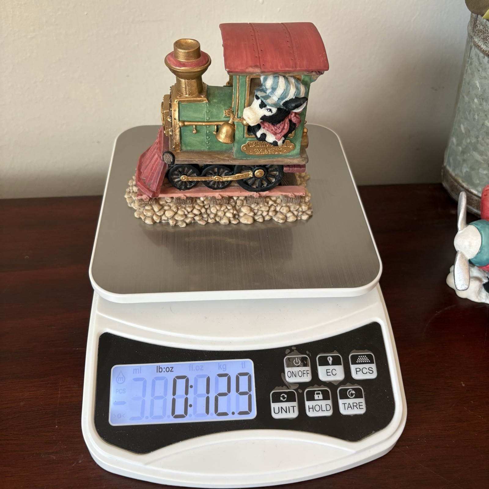 Ganz Cowtown Figurine- Cowsey Jones & The Cannonbull Express 1993