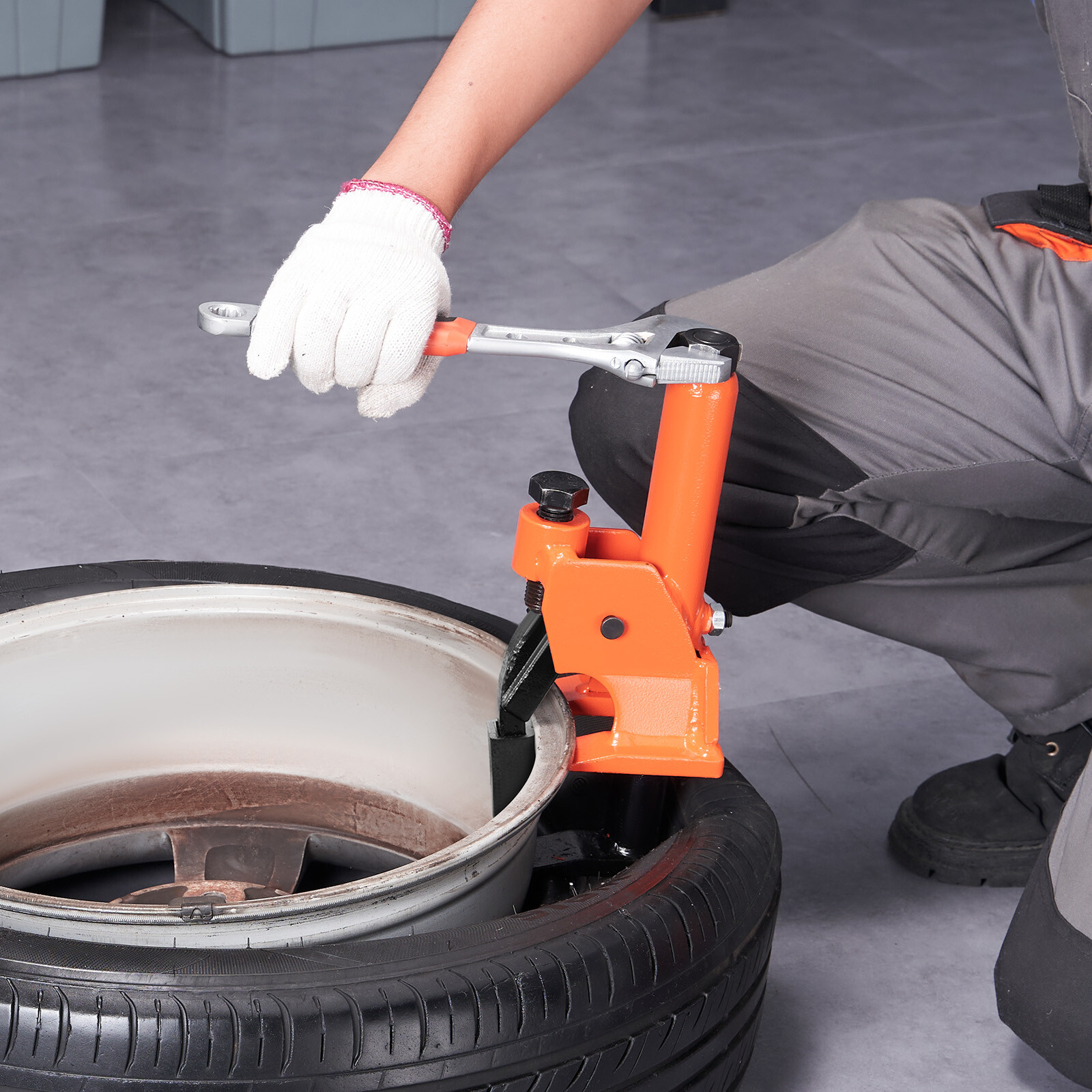 VEVOR Manual Tire Bead Breaker Tool Tire Repair for 38"-42" Car Bus Truck ATV