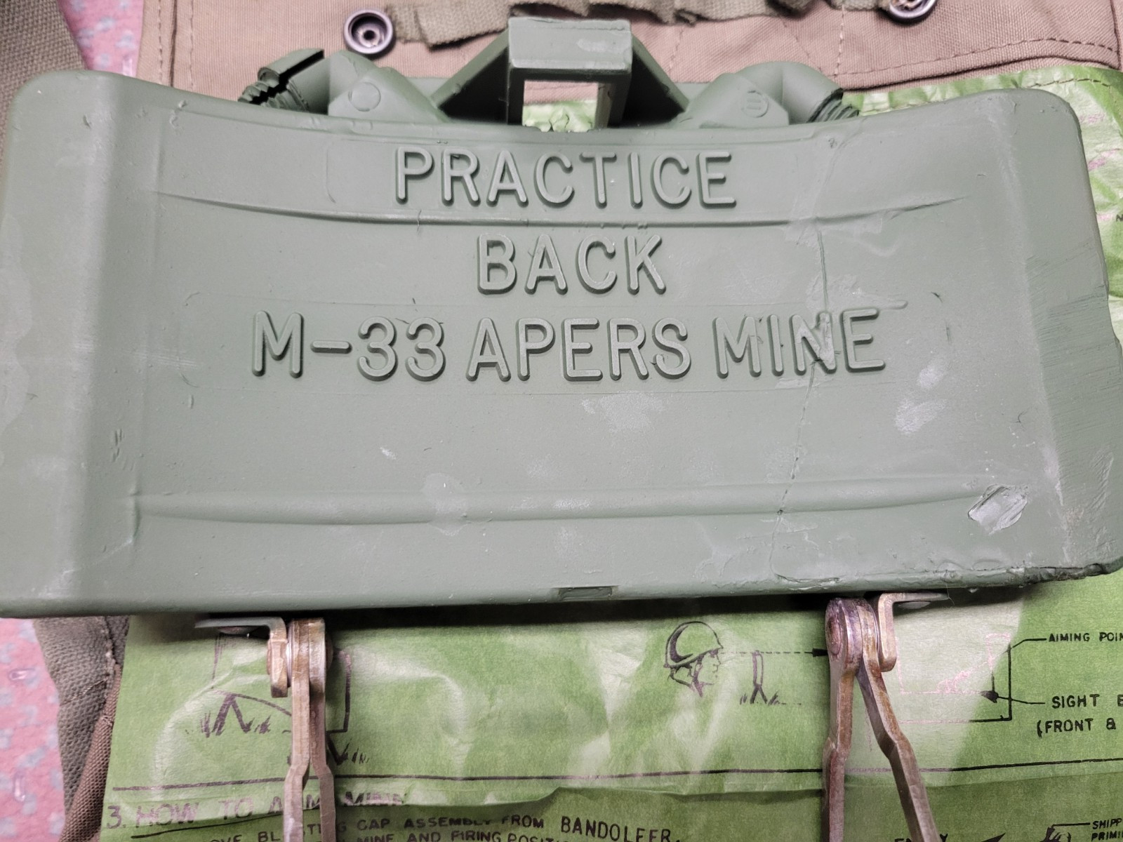 Claymore (M33 (Practice version of M18 Claymore) (APERS)) Great collectible.