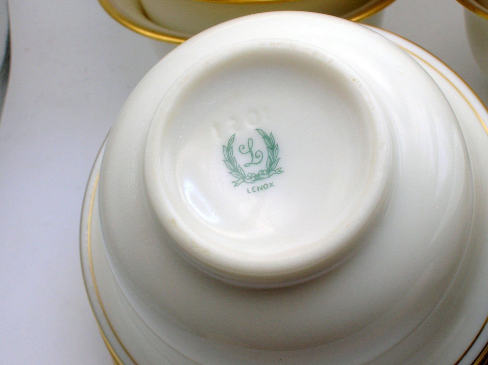 1 X LENOX BOULLION OR SOUP LINER 4 1/8" IN DIAMETER FOR SILVER HOLDER/MORE AVAIL