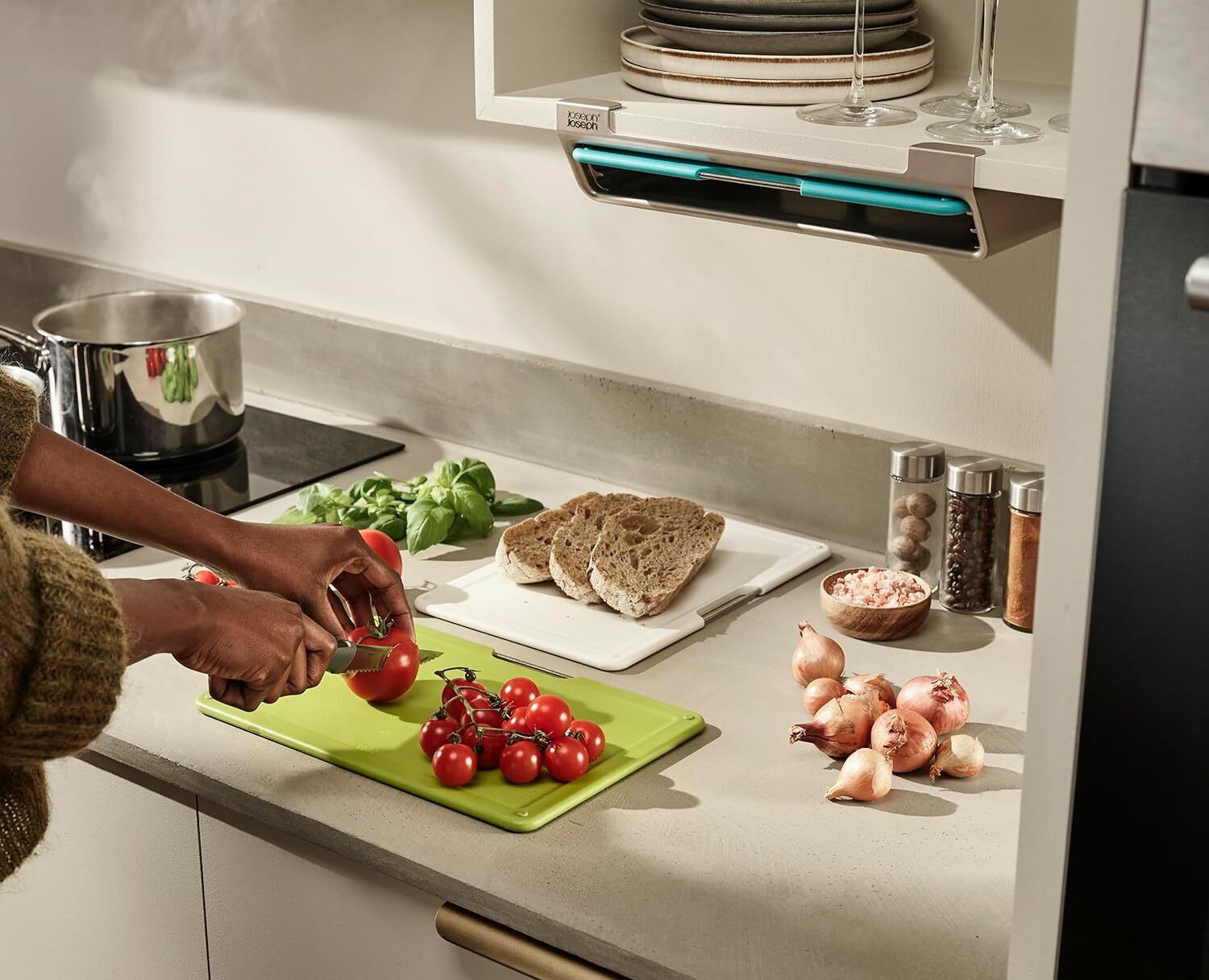 Joseph Joseph Folio™ Slim 3-piece Under-shelf Chopping Board Set