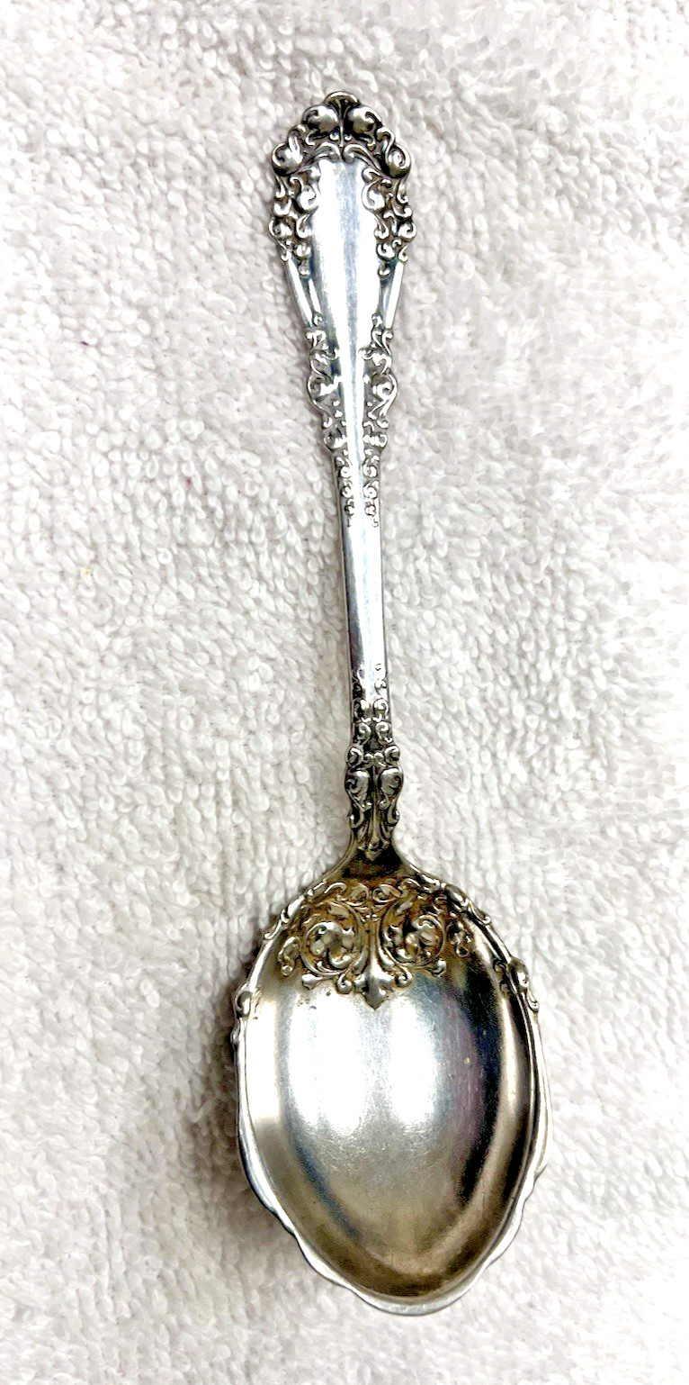 Silverplate Rogers Berkshire c1897 Ornate Fluted Edge Sugar Spoon 6" No Monogram