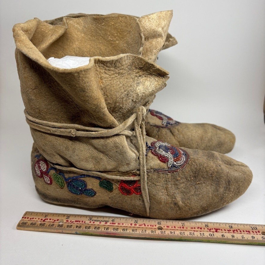 1920s Cree Native American Moccasins High-Top Beaded Pucker Toe Soft-Soled