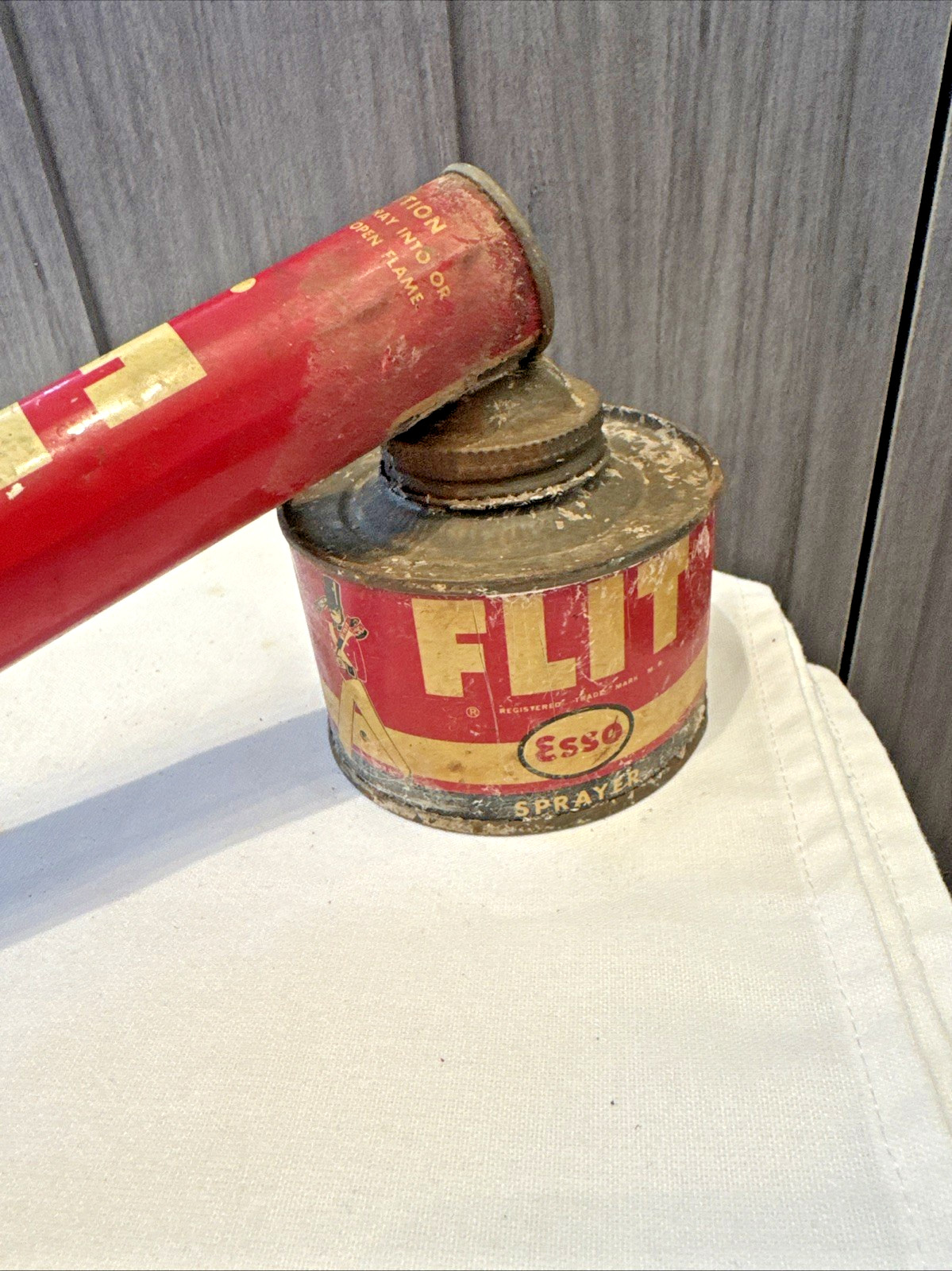 VINTAGE! Esso Flit Sprayer Oil Bug Manual Pump Rare Tin Metal Empty Rust
