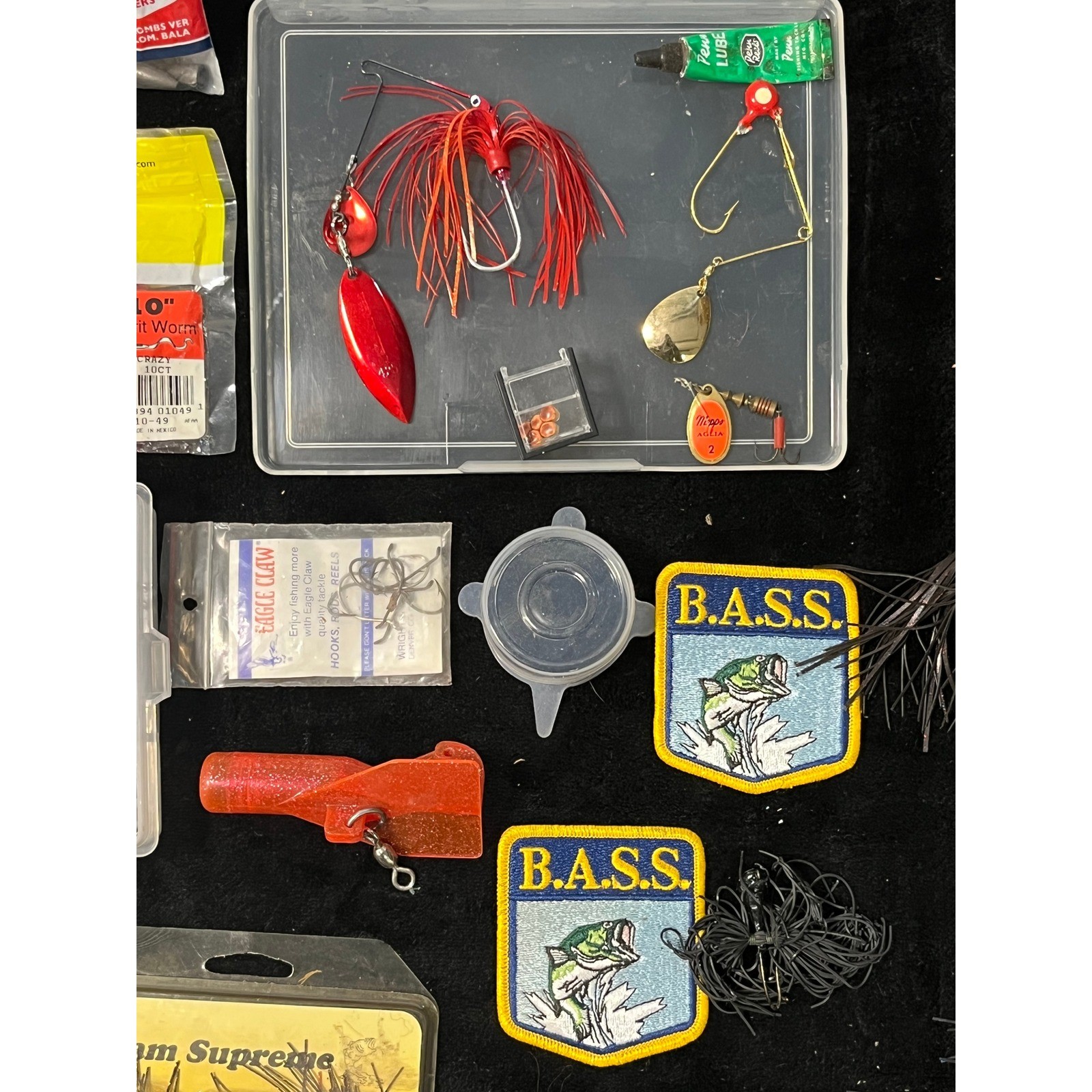 Mixed Fishing Tackle Lot Gary Yamamoto Culprit Eagle Claw Bass Lures Patches