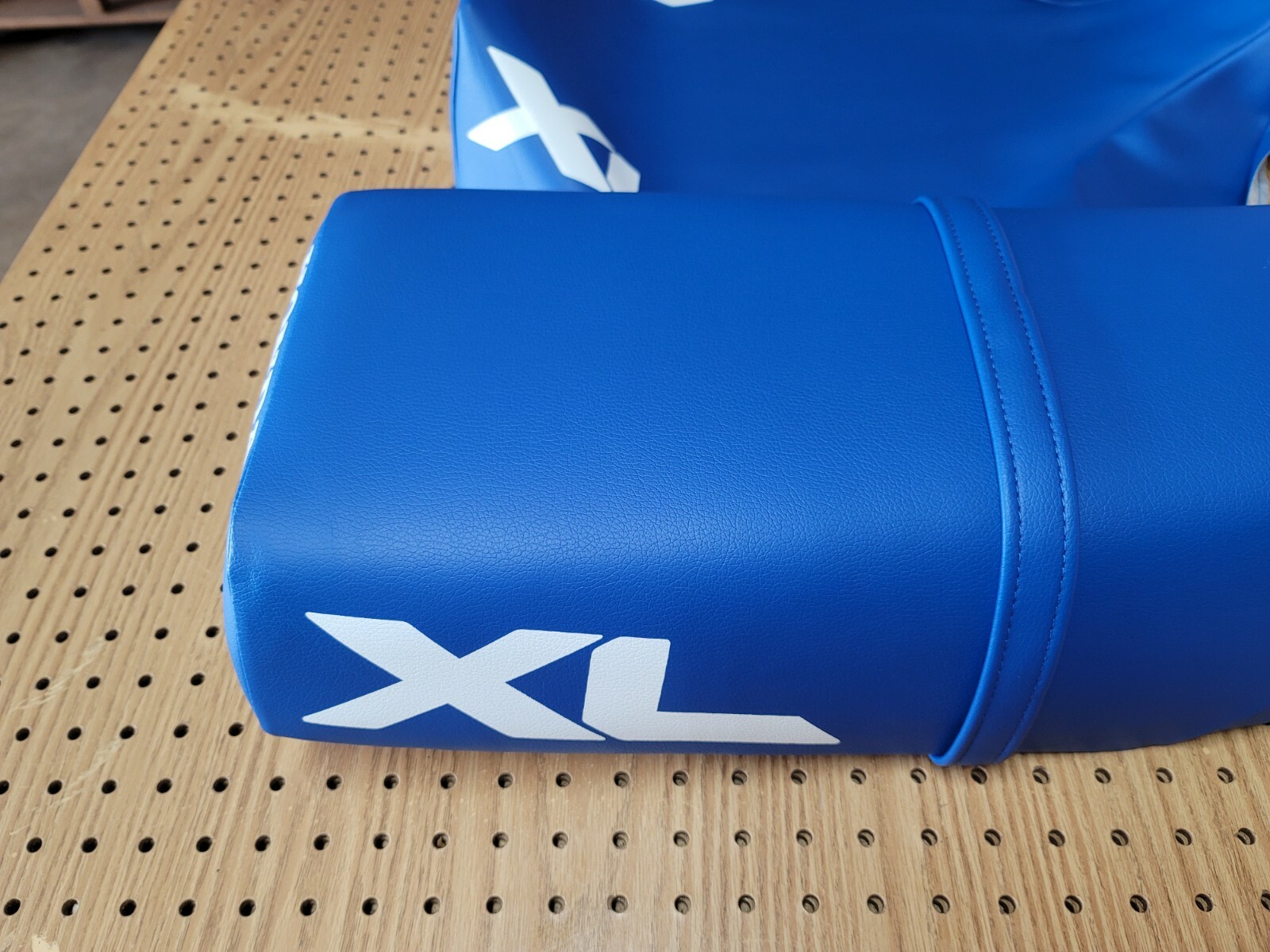 XL350R SEAT COVER FIT HONDA XL350R 1984 TO 1985 MODEL + STRAP (H*-416)