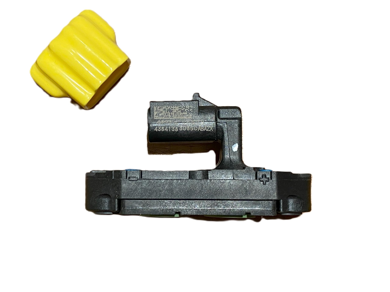 Genuine Cummins 4384138 SENSOR,DFN PRESSURE