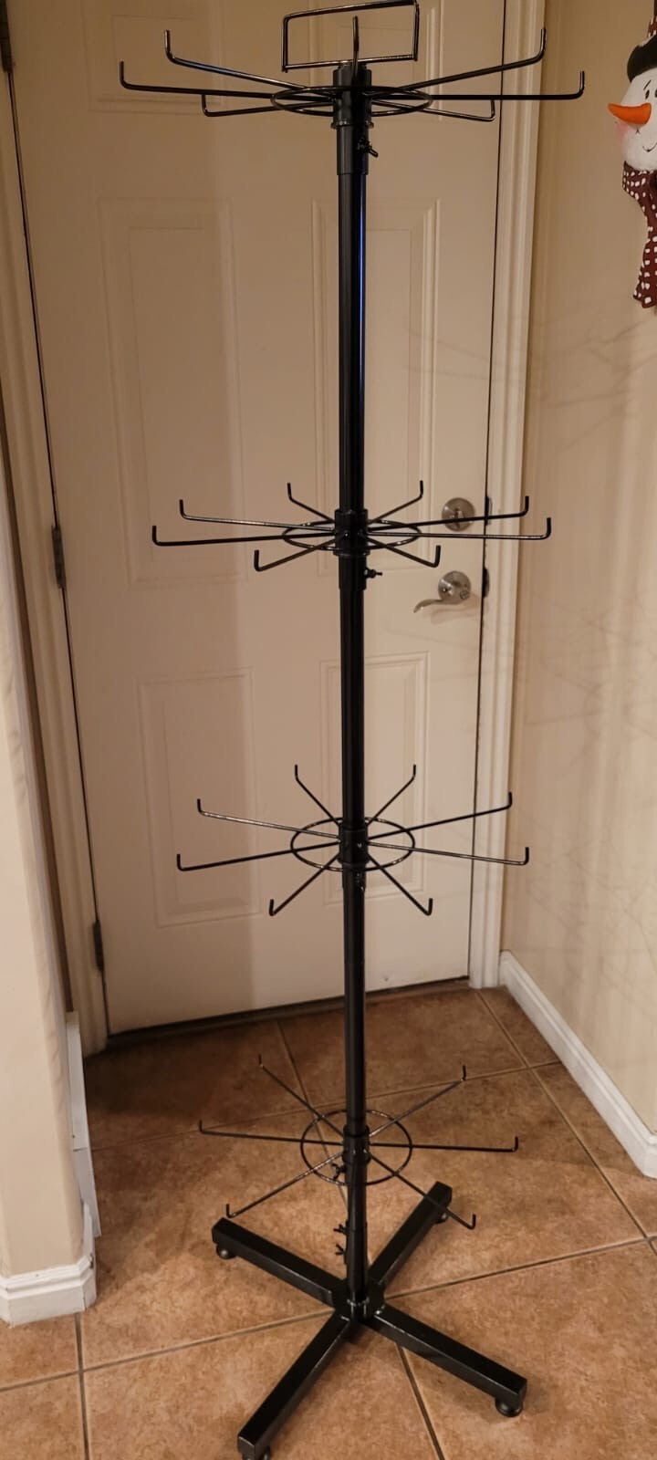 4-tier Floor spinning adjustable display rack