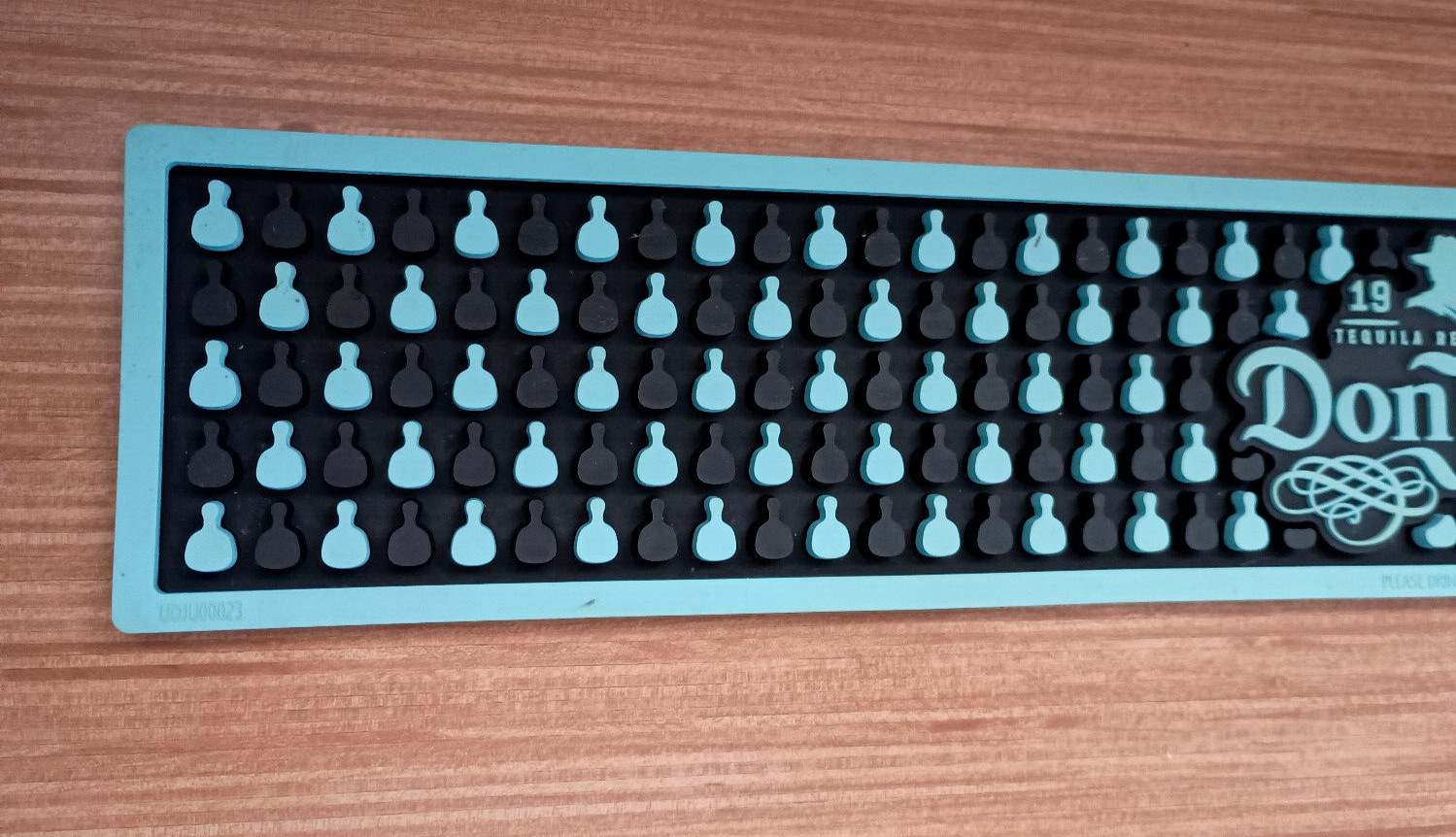 1 Don Julio 1942 Tequila Bar Rail Spill Mat 21"x3.5" Rubber Good Condition