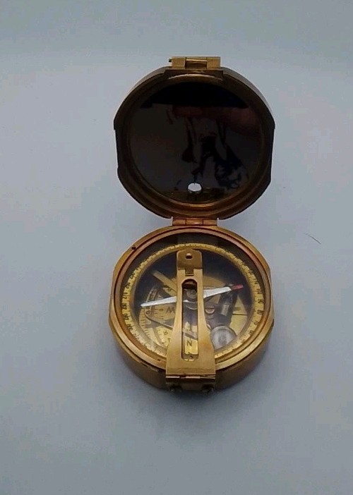 VINTAGE BRUNTON STYLE NATURAL SINE BRASS NAUTICAL COMPASS
