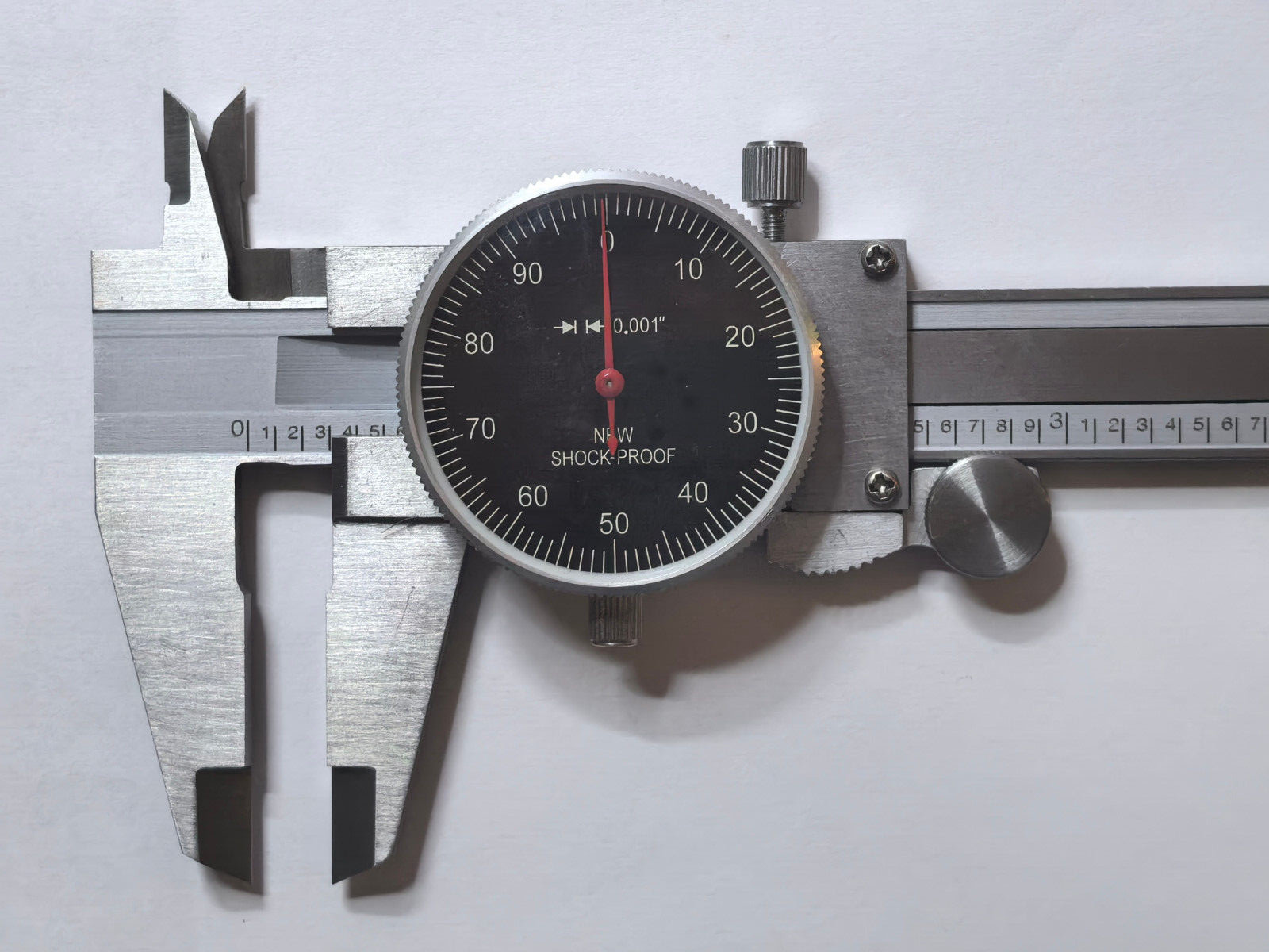 mhc 0-6x0.001" Dial Caliper, Black Face, Shock Proof, Stainless Steel, 102-0505