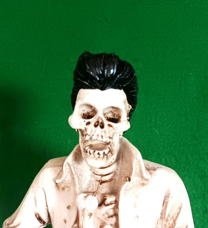 Hallow's Eve 12" Skeleton Elvis Performing in White Jumpsuit Resin Figurine,NWT!