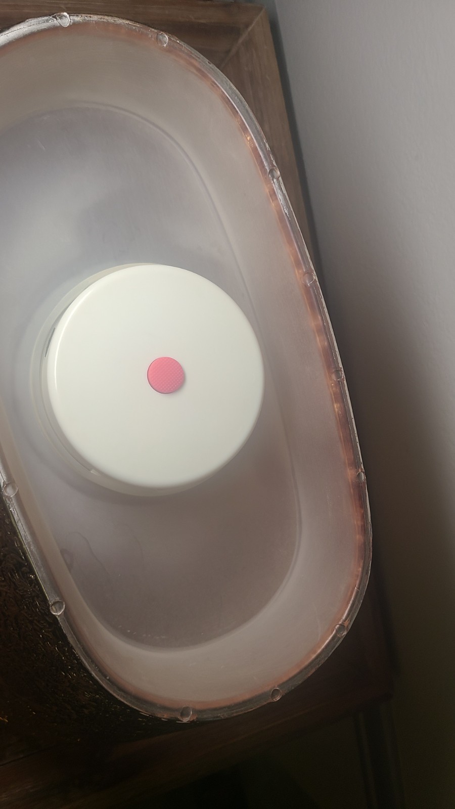 ABSOLUT ELYX Demask Copper Plastic LED White Illuminated Display Ice Bucket