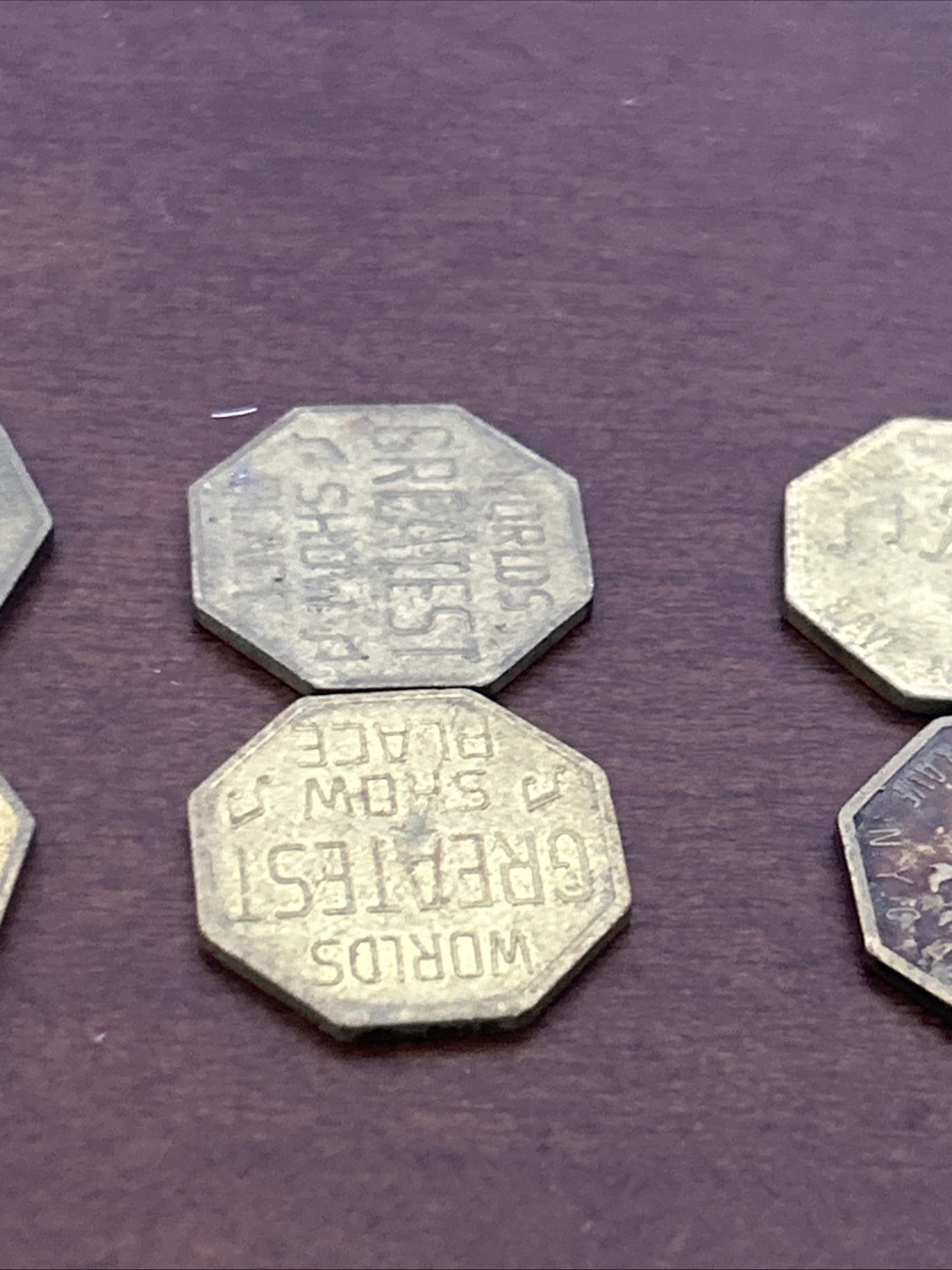 New York City NY Show World Center - 8th Ave & 42nd St Peep Show Token Lot Of 15