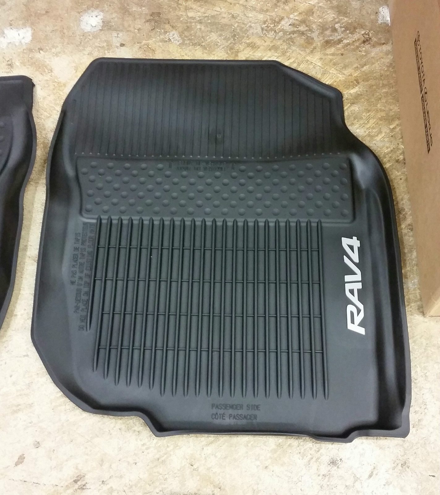2013 - 2018 RAV4 FLOOR LINERS OEM TOYOTA ALL WEATHER MATS PT908-42165-20