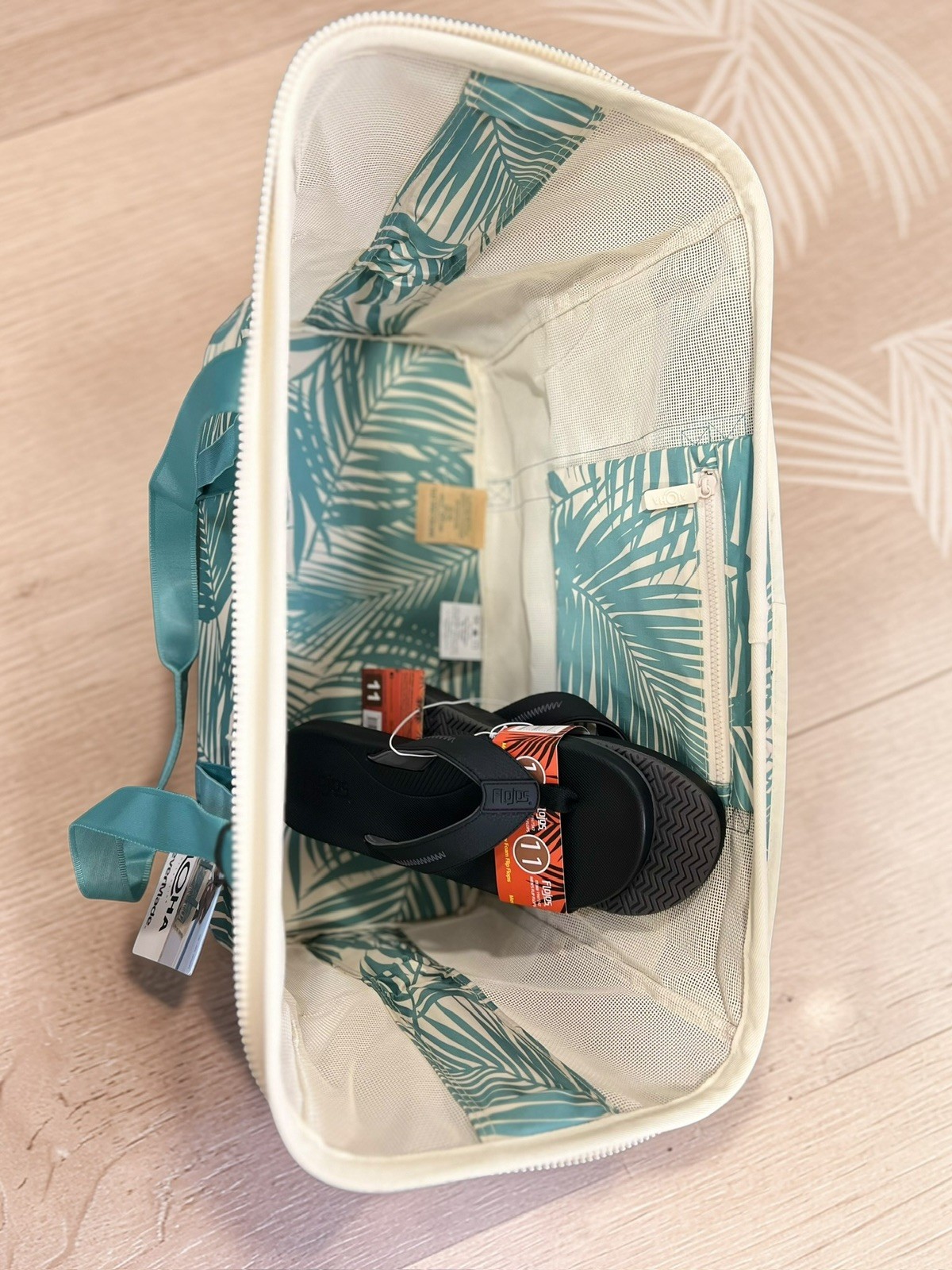 Aloha Collection CleverMade Collapsible Beach Tote Bag - Floral Green