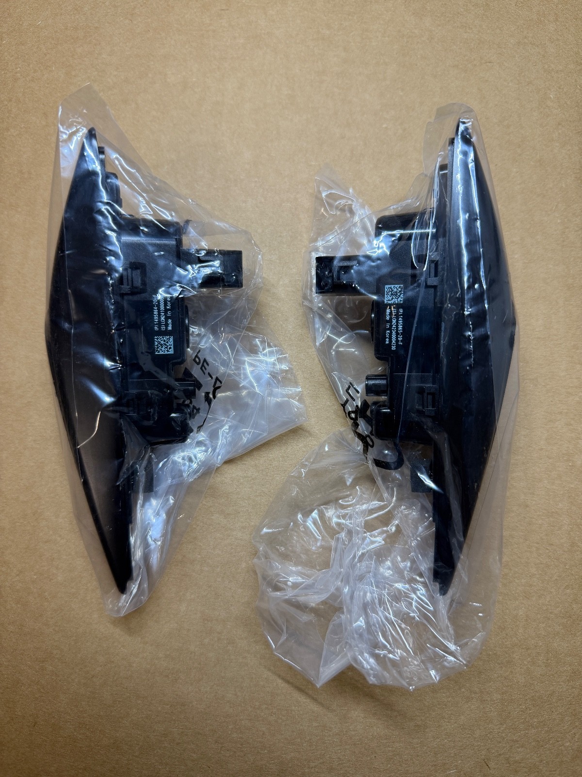 OEM Tesla Model 3 Y left+right repeater lamp cameras assembly 1495864 1495865