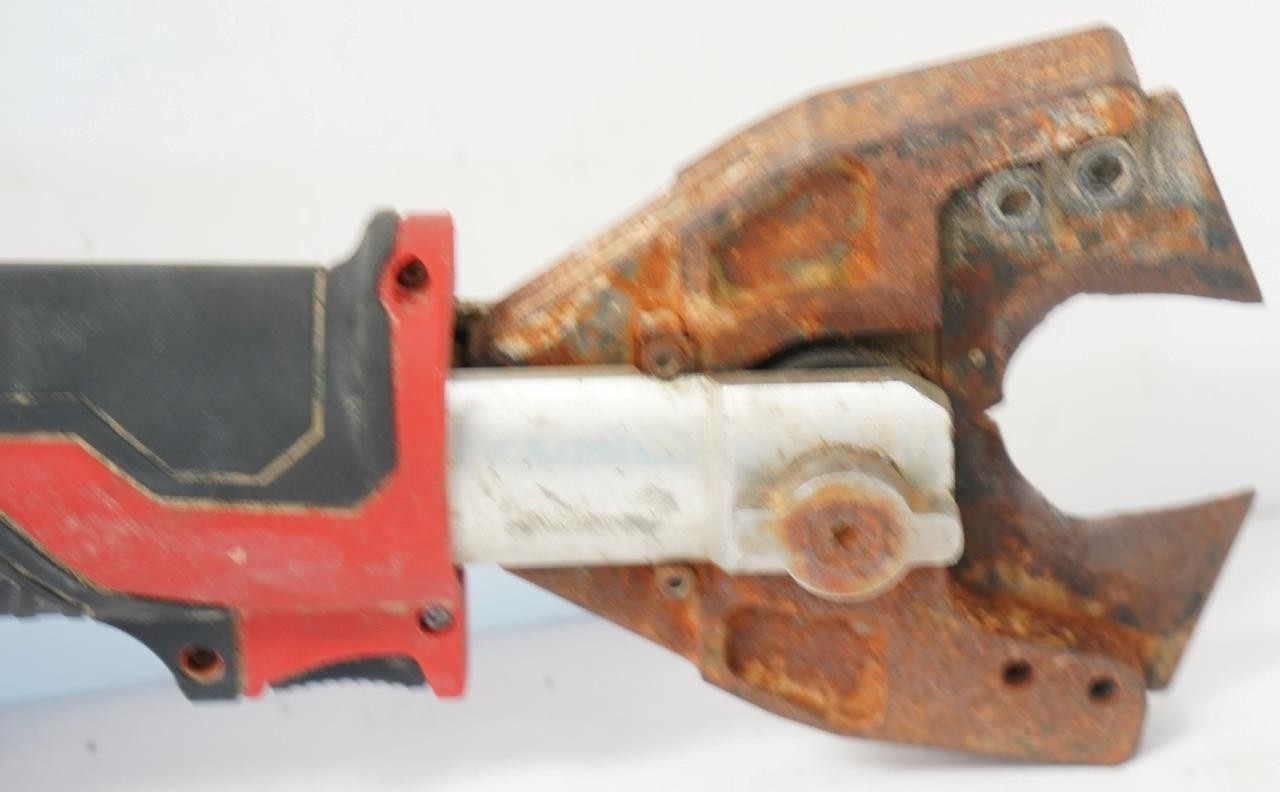 Milwaukee 2672-20 M18 Force Logic Cable Cutter w/Battery