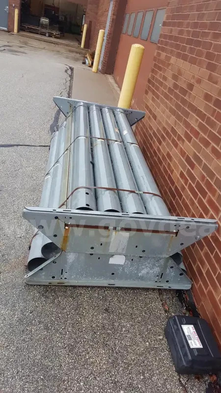 Raido / Wind steel tower comes with all hardware, NRG (112 FT) NEW