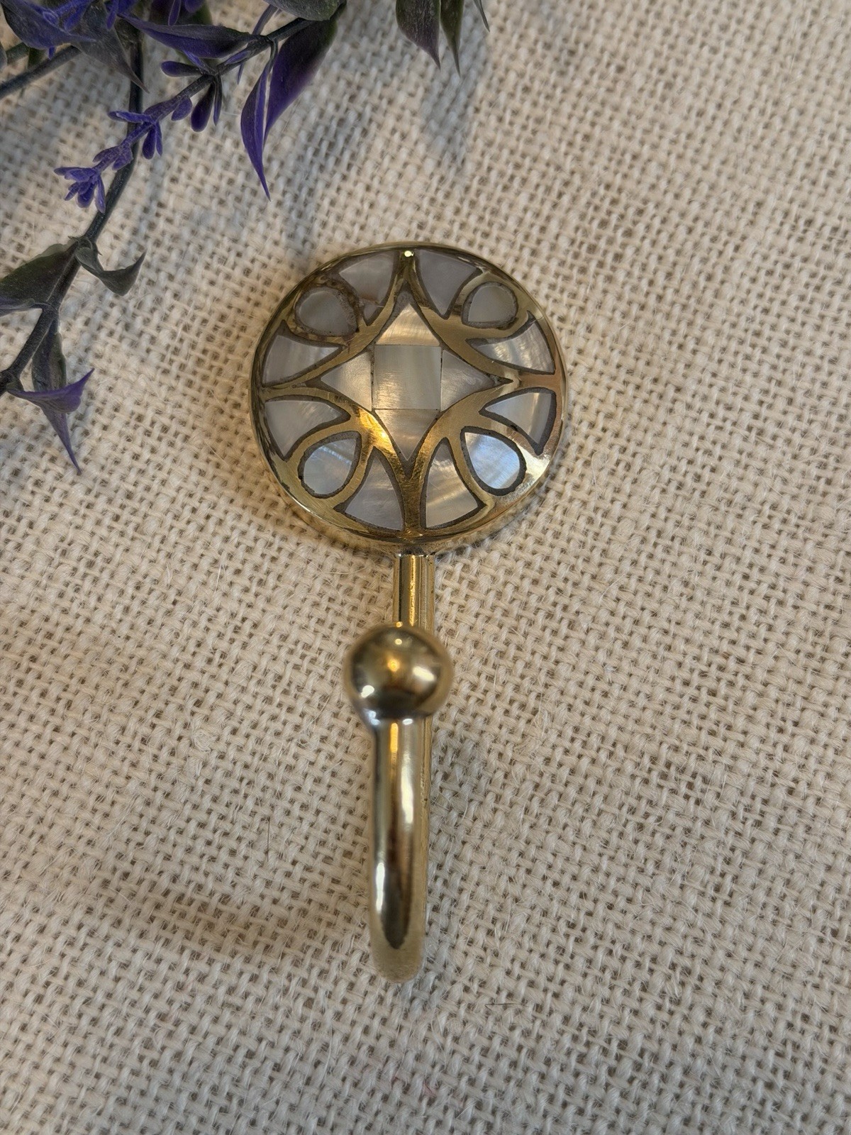 Mother of Pearl Handcrafted Wall Hook Round Petal Inlay Design Single Wall Hook