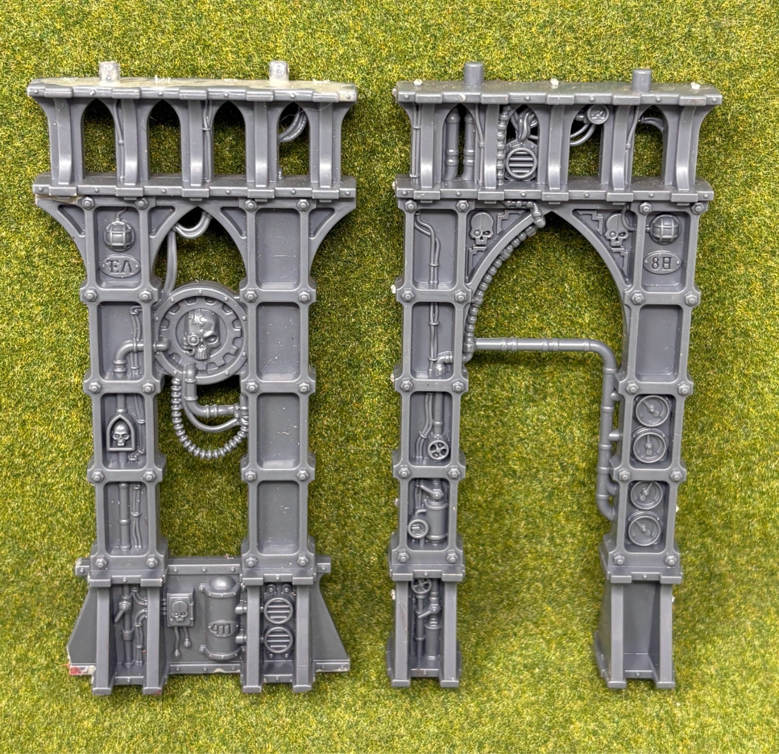 Warhammer 40k: Transterranic Gantries Lot - Plastic Terrain, Unassembled GW