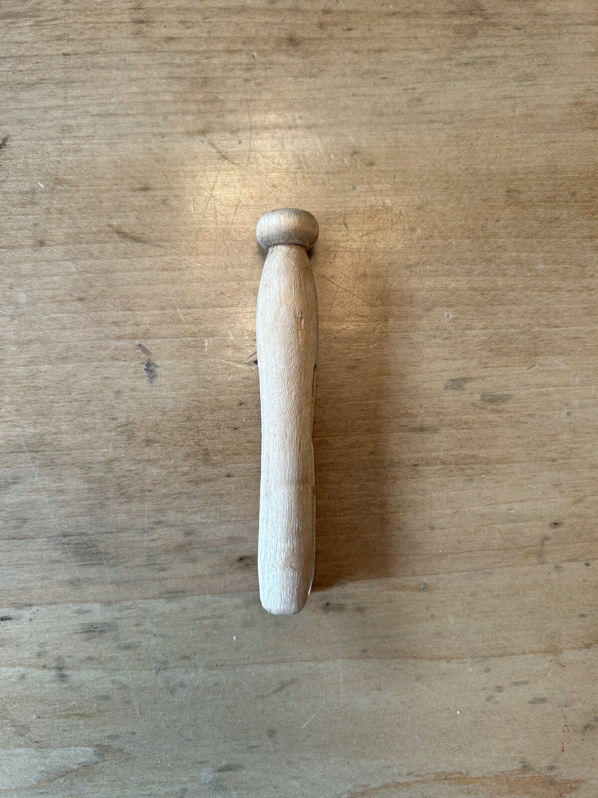 Vintage Wooden Clothes Pins 1950's/Crafts/Round Head Flat Top - 20 Quantity