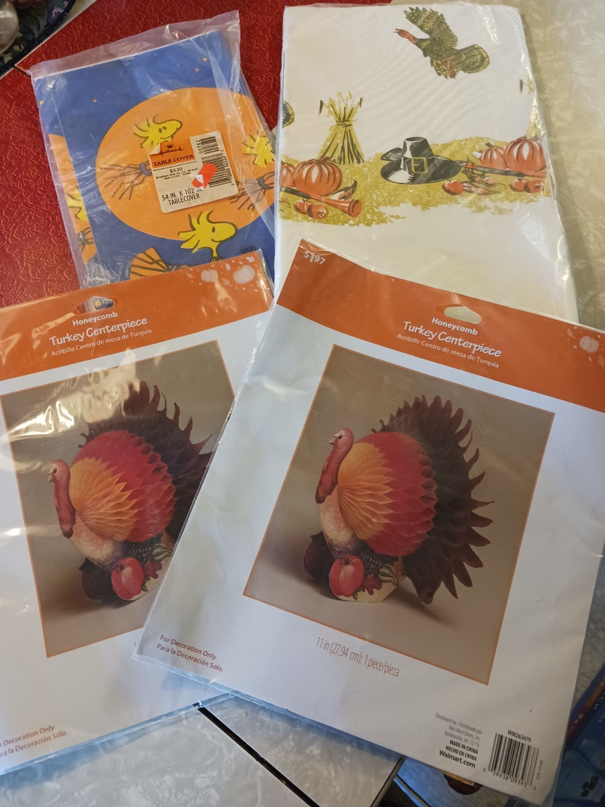 LOT ALL NIP Vintage Snoopy Halloween/ Thanksgiving Paper Table Covers 2 Turkeys