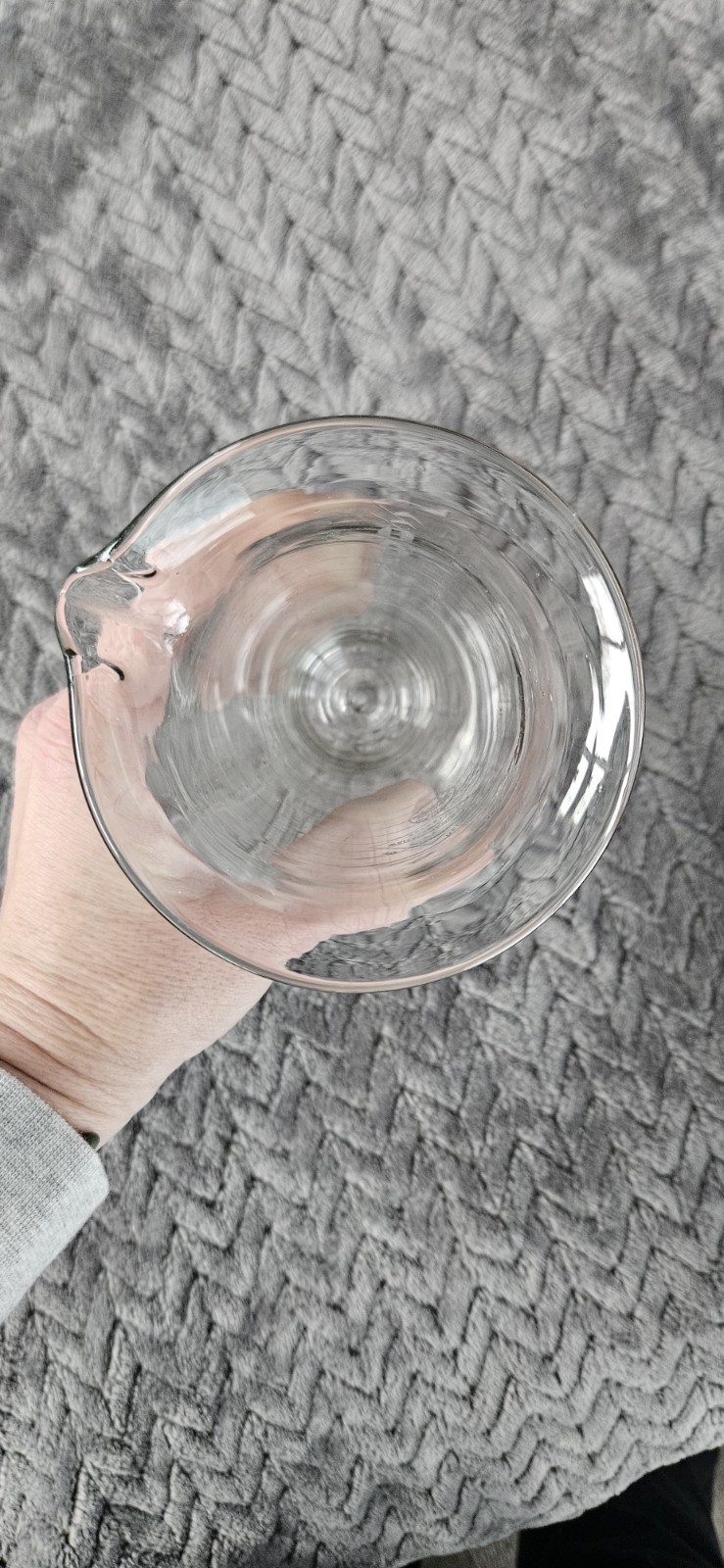 WHITALL TATUM Etched Glass Apothecary Footed Cup Measuring Beaker 8oz 7.5"