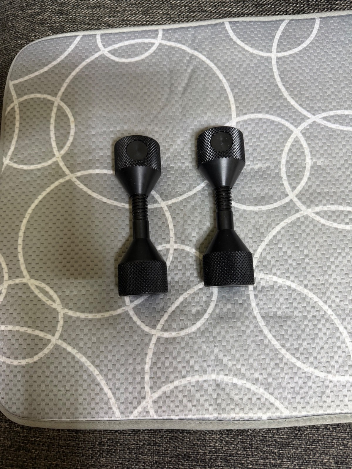 2Pcs Push Button Carbon Steel Flange for 5/8”to 17/8” Holes