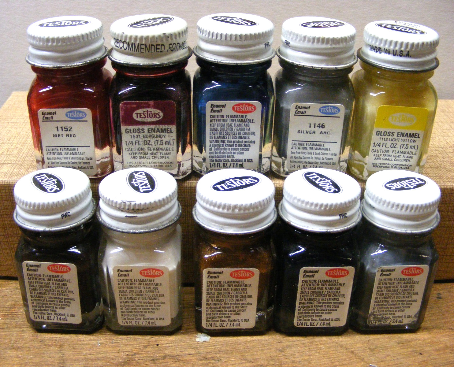 10 Pc Assortment of Testors Pla Enamel Paints (unopened)