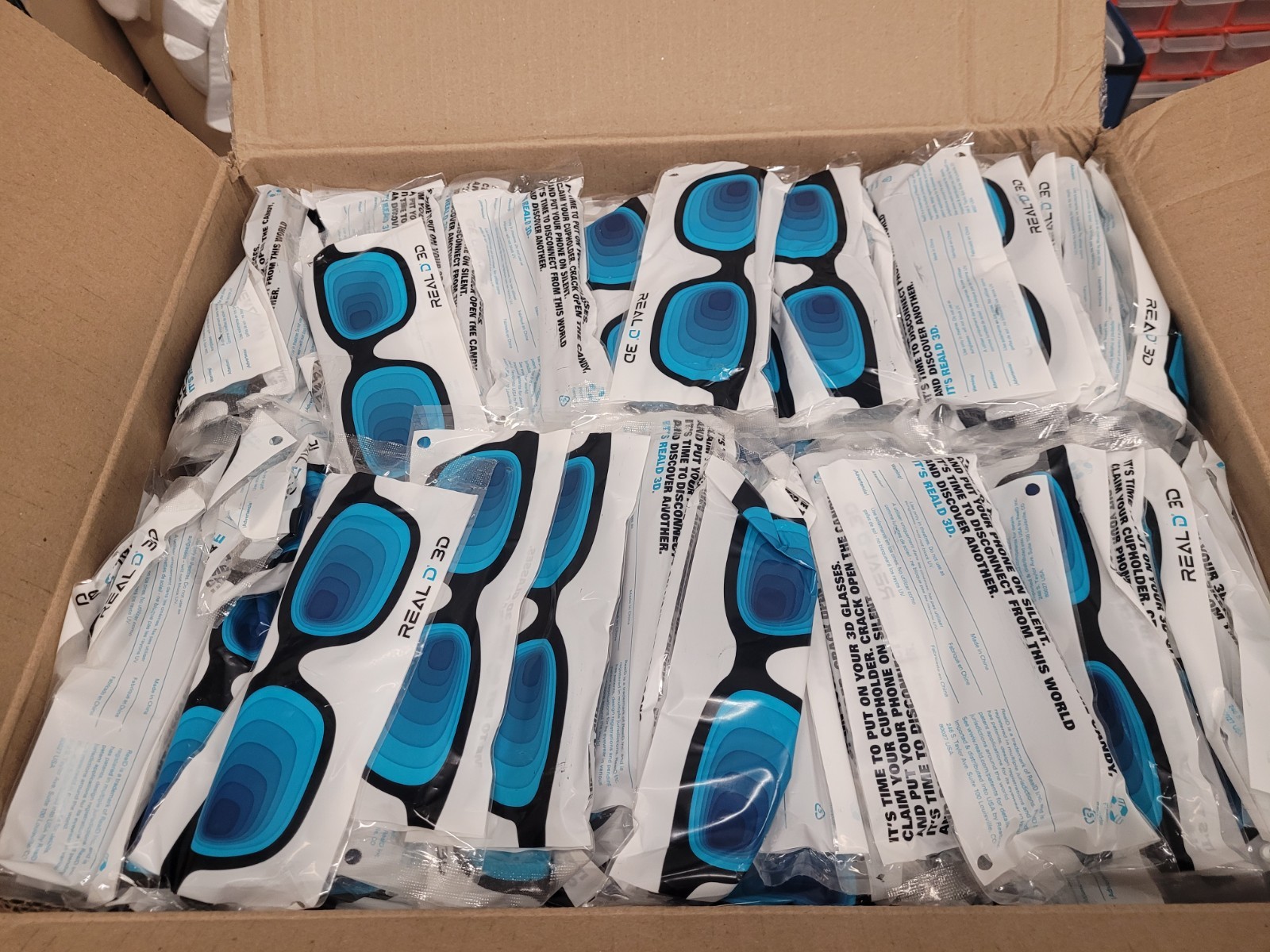 Real D 3D Glasses  ADULT Size.  500 Quantity