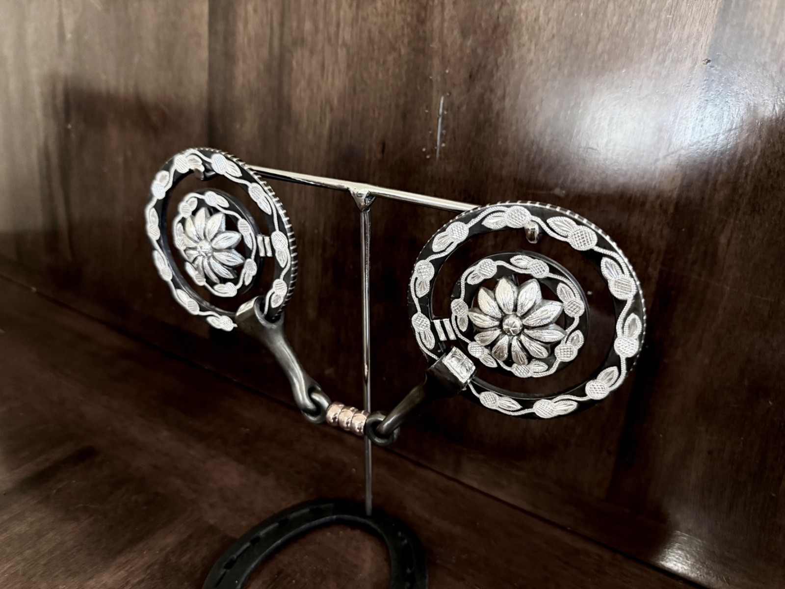 CLASSIC HANDMADE STERLING SILVER INLAY ACORNS SNAFFLE BIT MAKER MARKED GARCIA