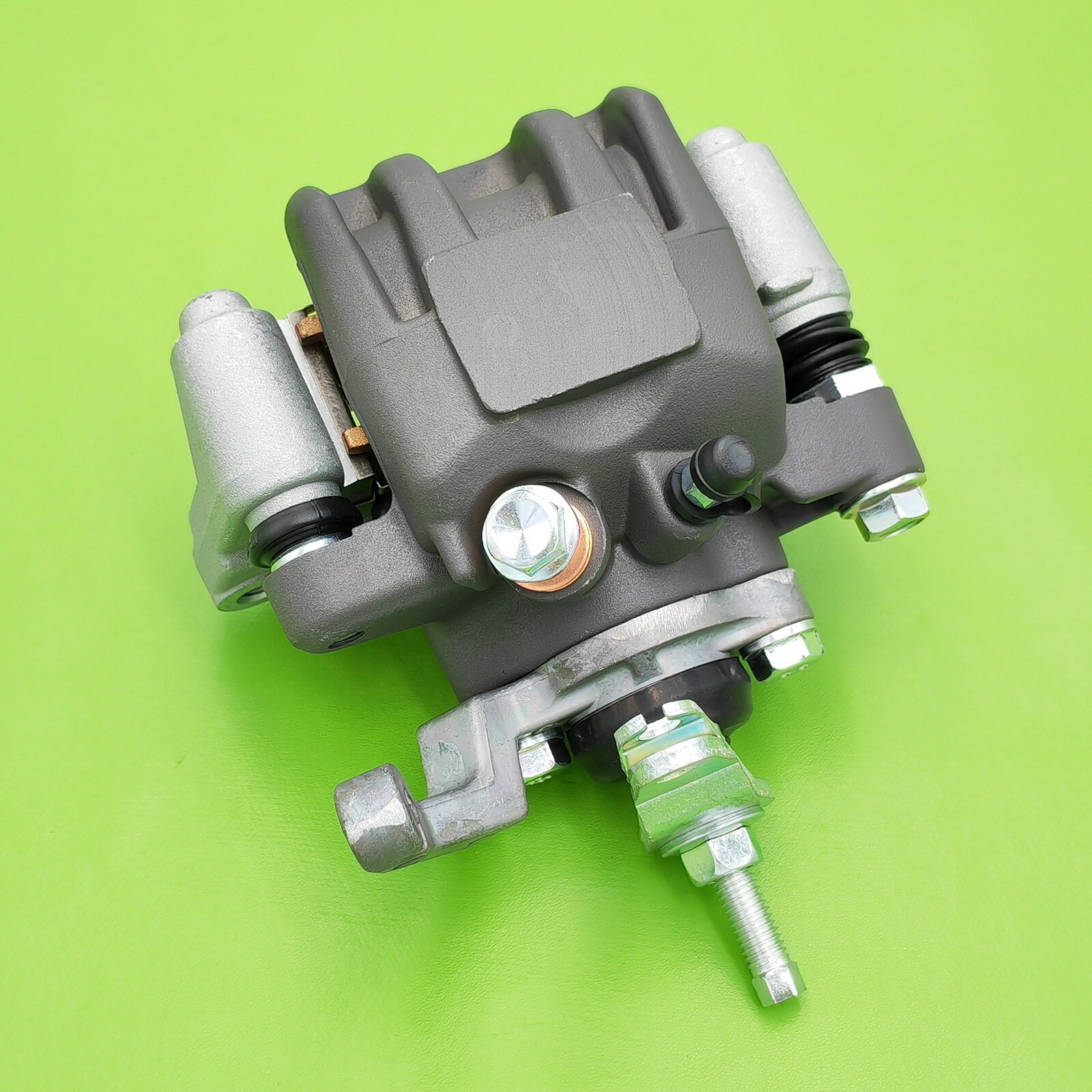 For HONDA TRX450R TRX450ER TRX 450R REAR BRAKE CALIPER ASSEMBLY 43150-HP1-006