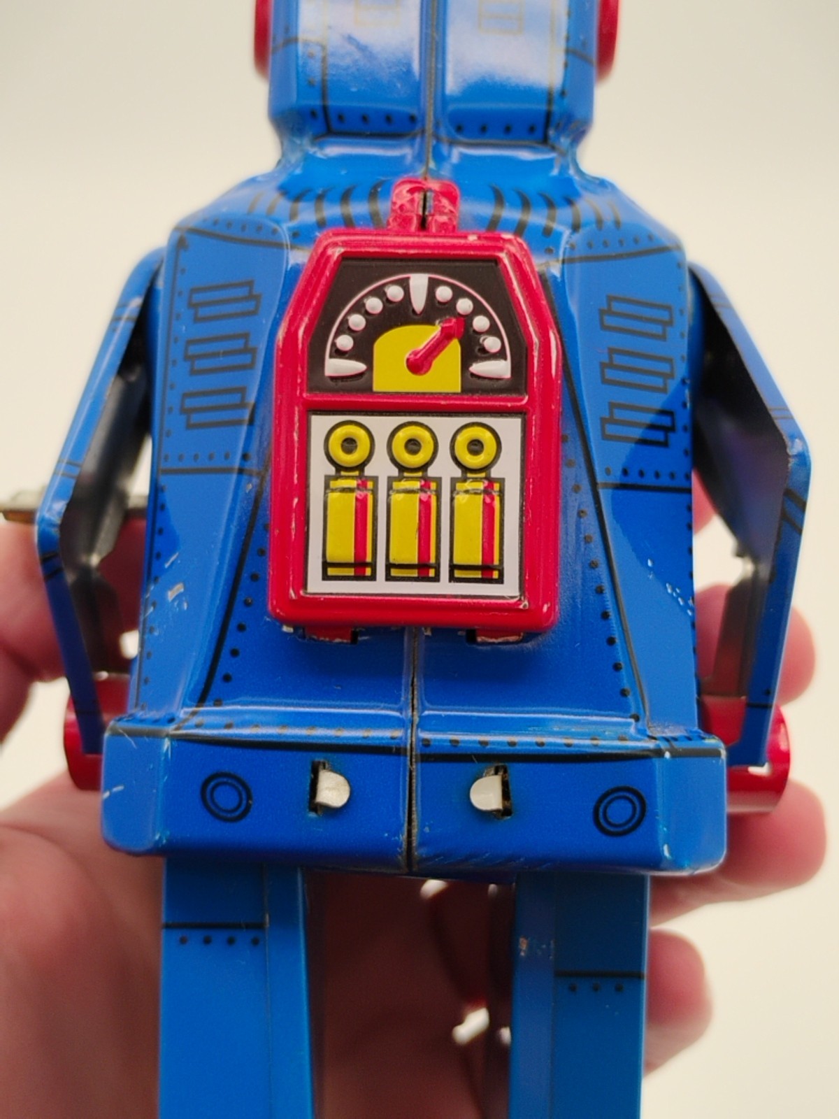 Unbranded No. MS403 Wind-Up 7" Walking Blue Space Robot, Working Partially