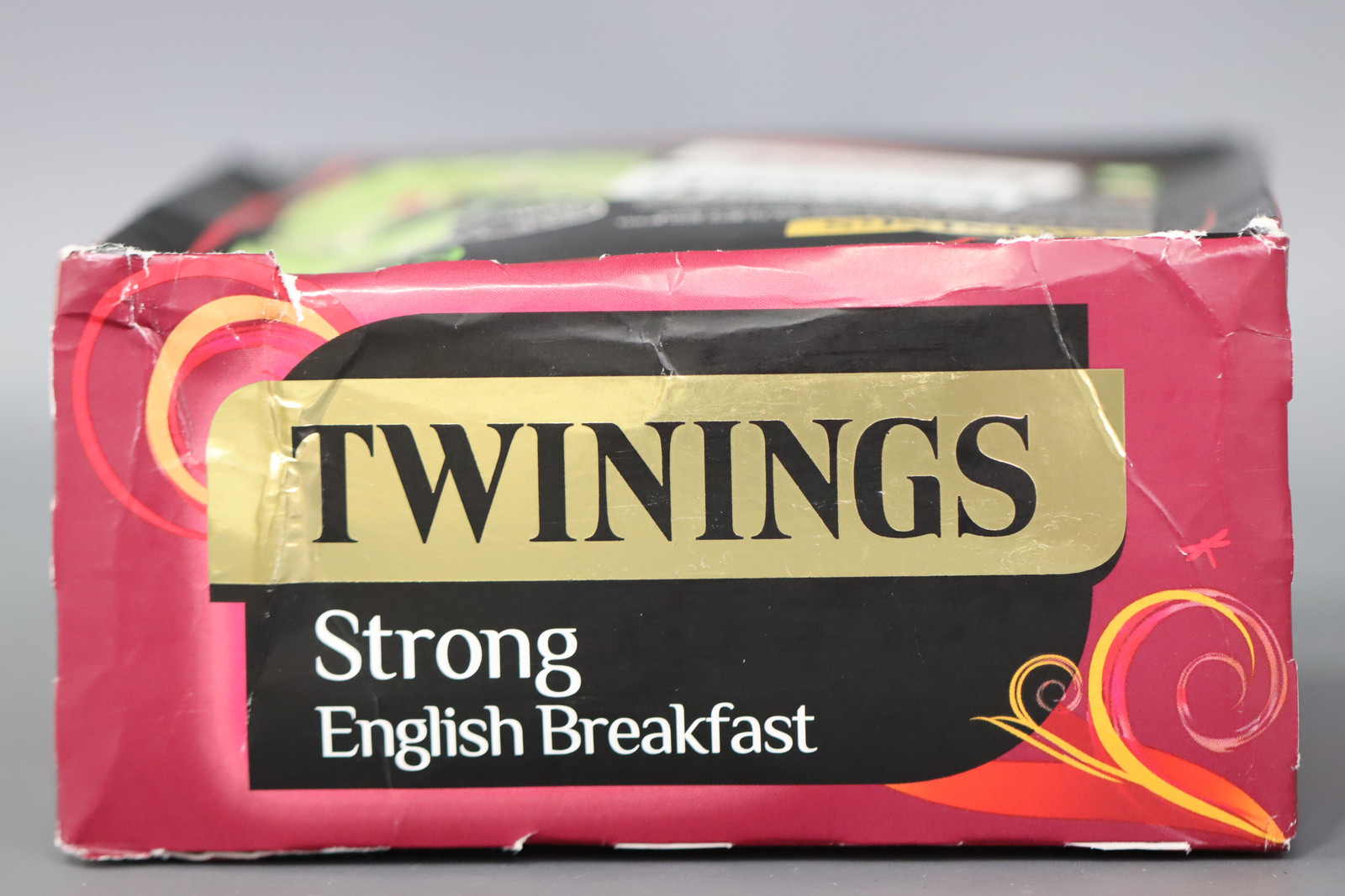 Twinings Assam Strong English Breakfast and Malty - 80 Tea Bags - exp 06/30/2027