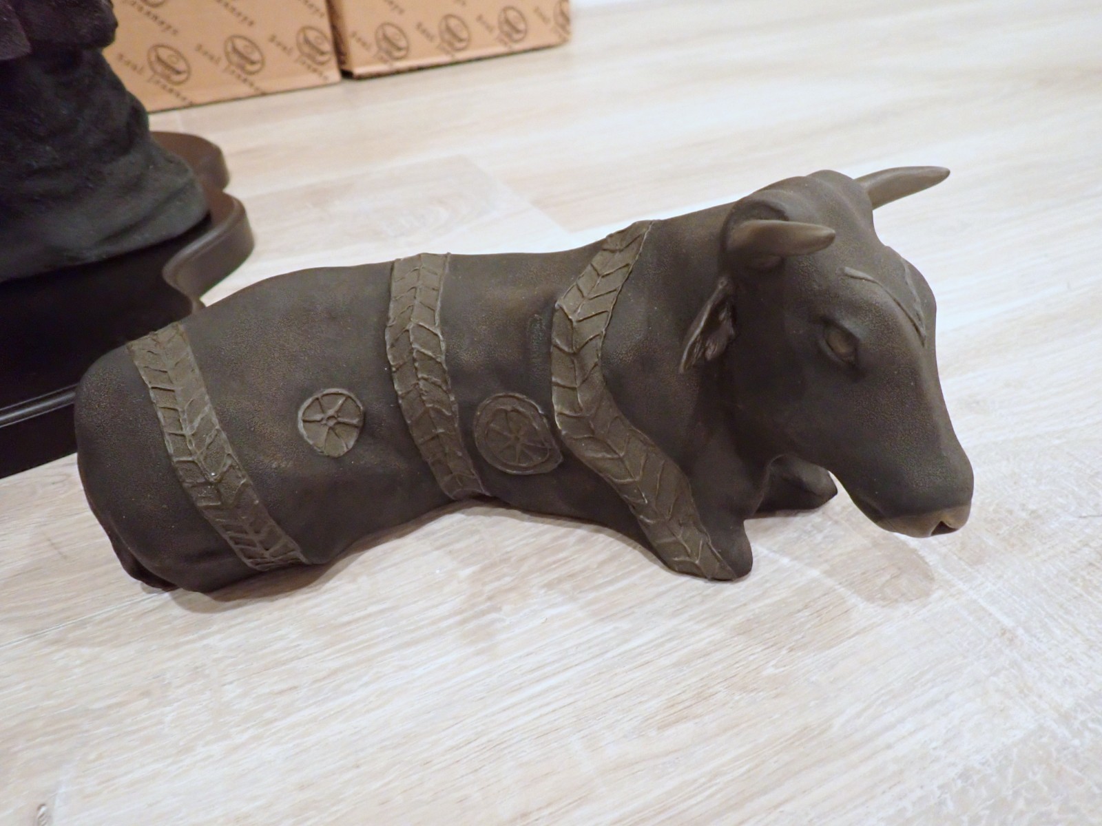 MIB AFRICAN AMERICAN SCULPTURE Soul Journeys - Maasai Sculpture; The Gift # 877