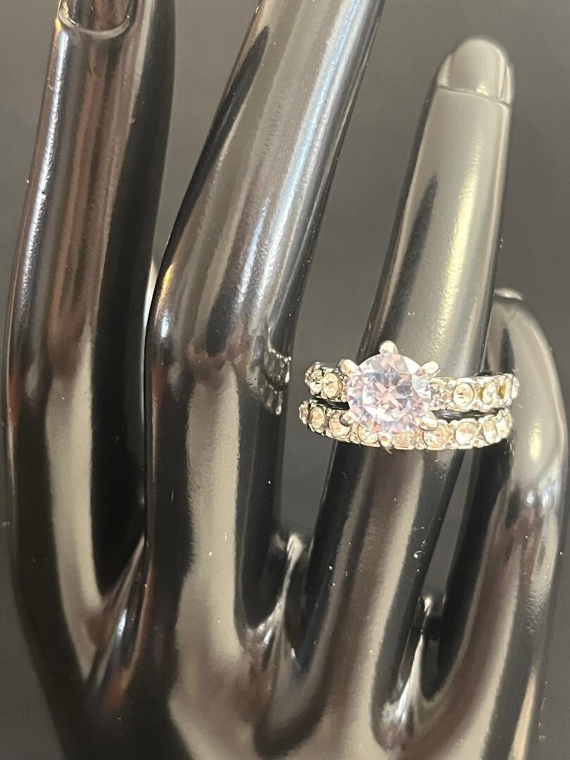 BEAUTIFUL SILVER COLOR WOMEN'S WEDDING RING SET 2CARAT CZ SIZE 6 (STYLE #18)